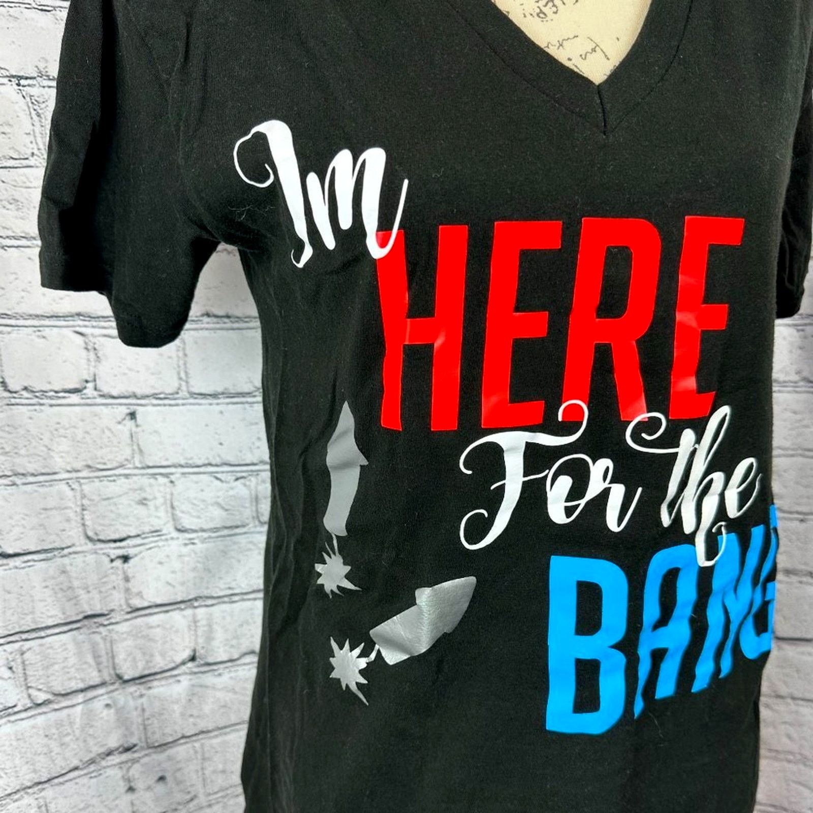 Other I'm Here For the Bang V Neck Tee Shirt 4th of July Black M Size M / US 6-8 / IT 42-44 - 4 Thumbnail