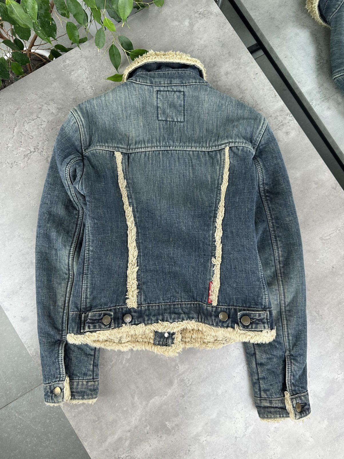 Miss Sixty Miss Sixty Sherpa Denim Jacket Size S / US 4 / IT 40 - 9 Thumbnail