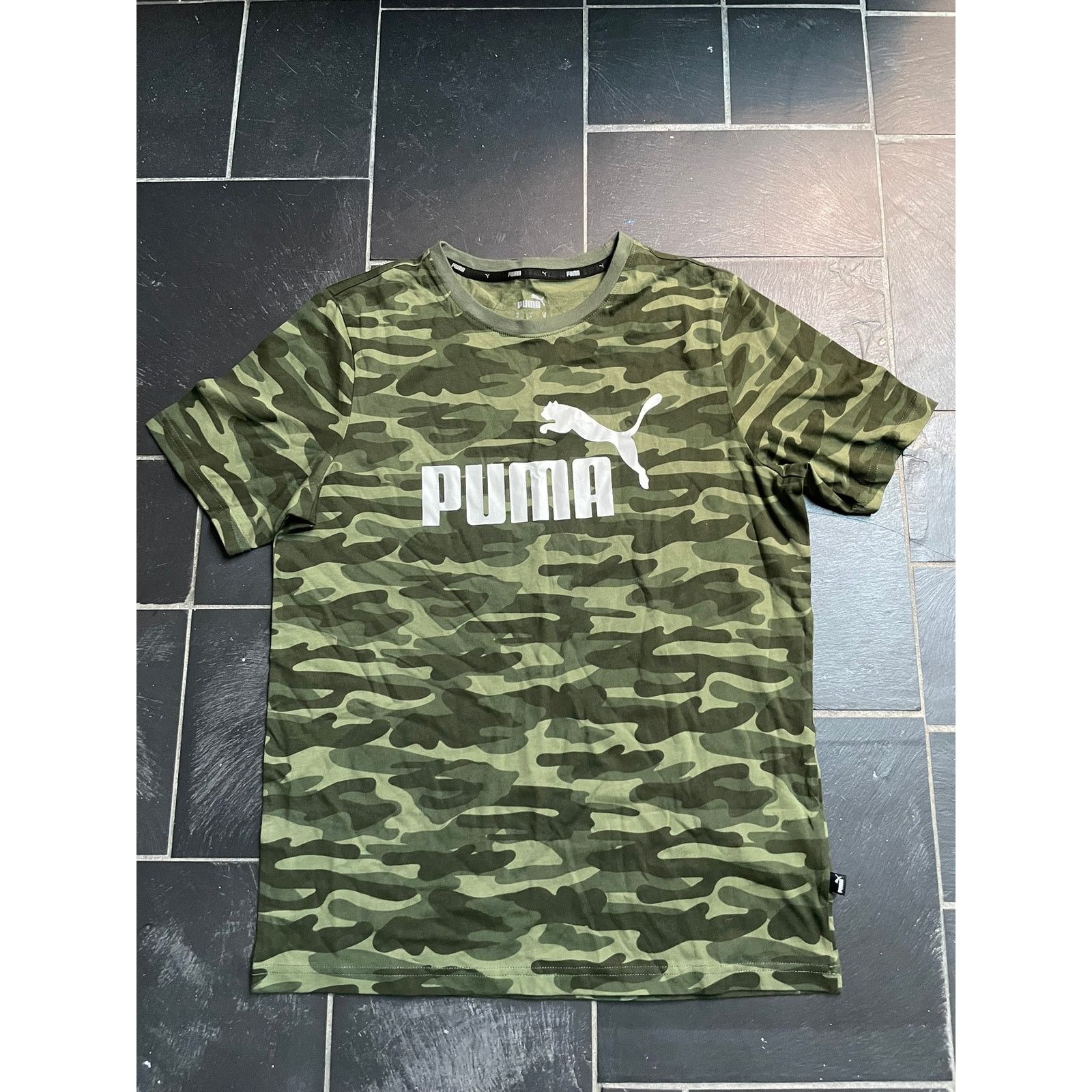 Puma New Puma Green Camo Tshirt Medium Size US M / EU 48-50 / 2 - 2 Thumbnail