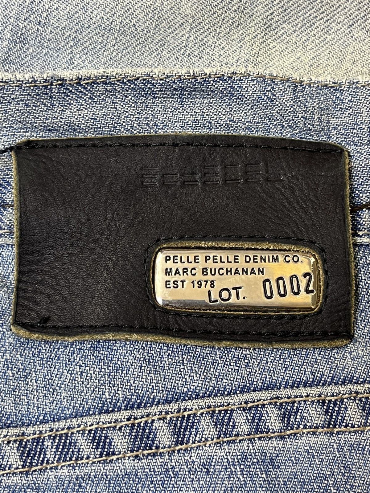 Marc Buchanan BAGGY🔥PELLE PELLE MARC BUCHANAN lot 0002 dirty baggy jeans Size US 37 - 23 Thumbnail