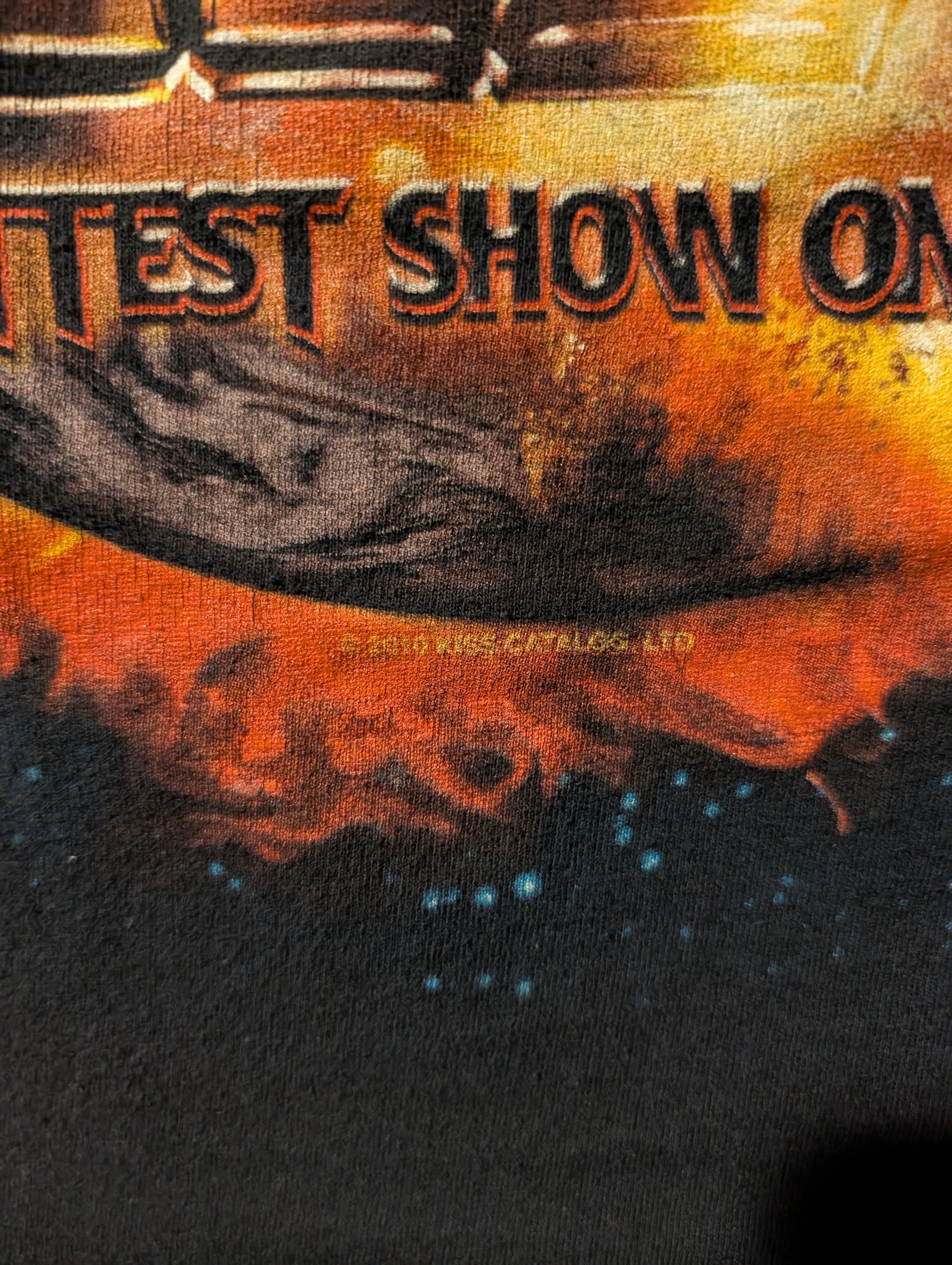 Band Tees KISS Hottest Show On Earth 2010 North American Tour T Shirt Size US M / EU 48-50 / 2 - 3 Thumbnail