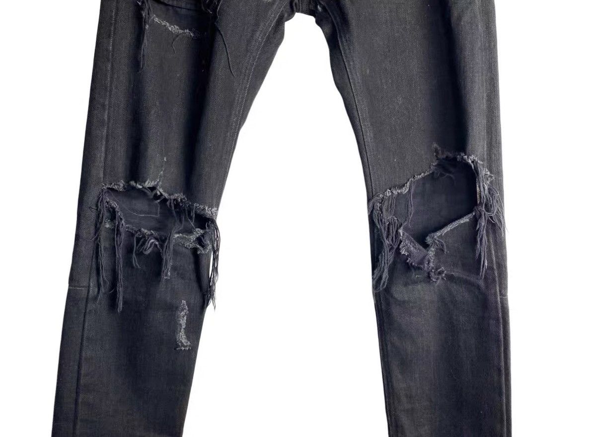 Fear of God Fear Of God 4th SSENSE Exclusive Distressed Denim Jeans J31 Size US 29 - 6 Thumbnail