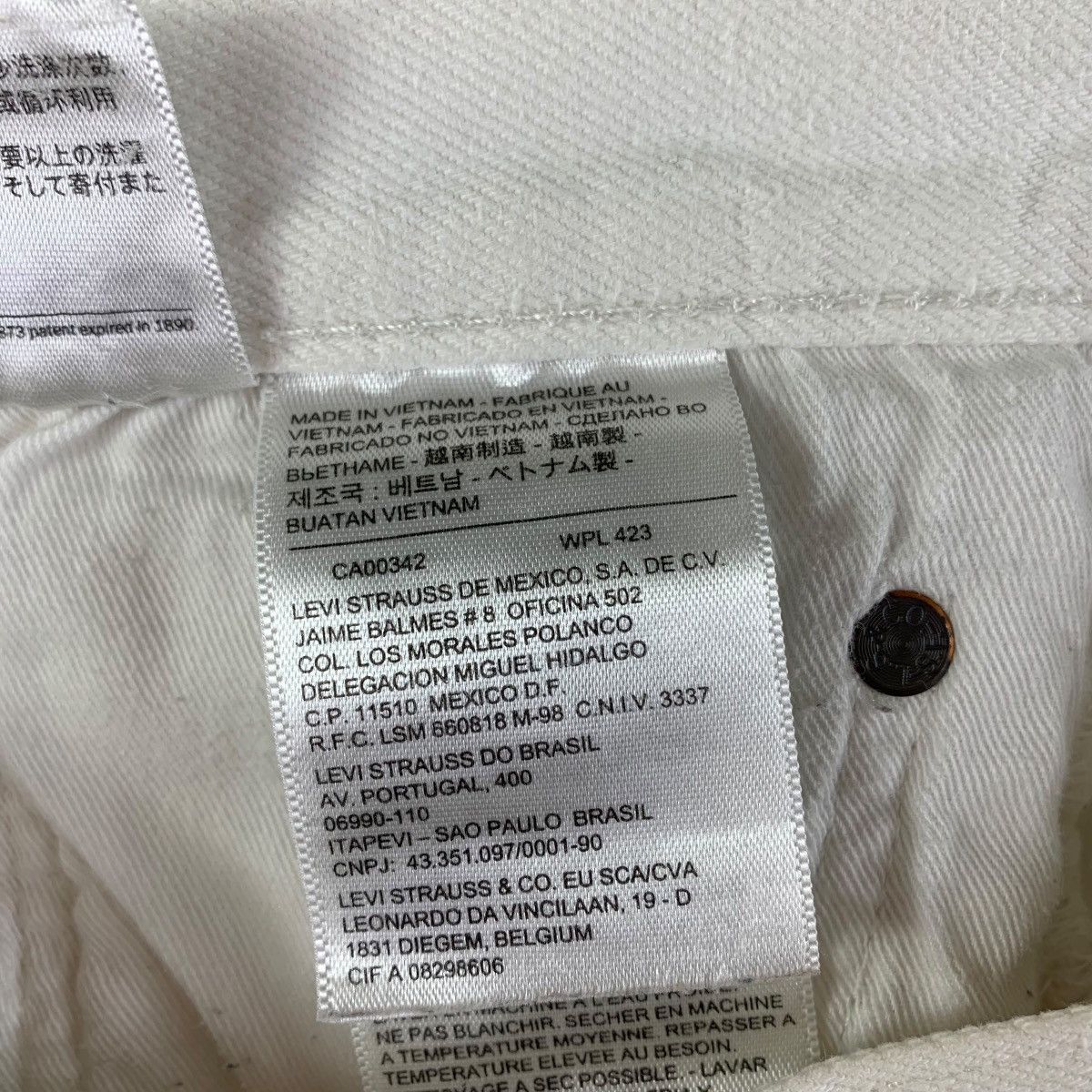 Levi's × Vintage Vintage LEVI’S lot 501 white colour jeans Size US 32 / EU 48 - 19 Thumbnail
