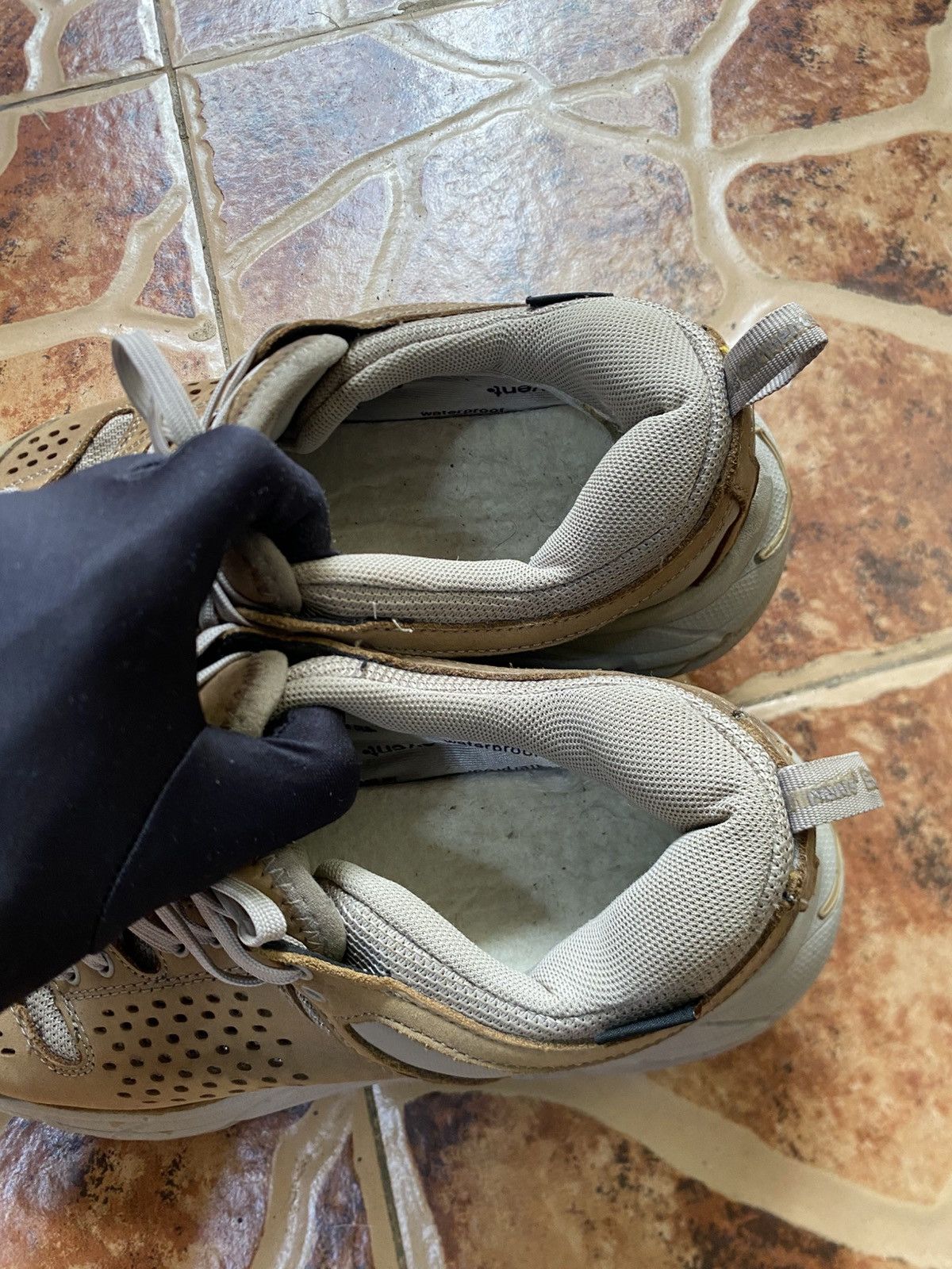 Engineered Garments × Hoka Hoka One x Engineered Garments Size US 9 / EU 42 - 14 Thumbnail