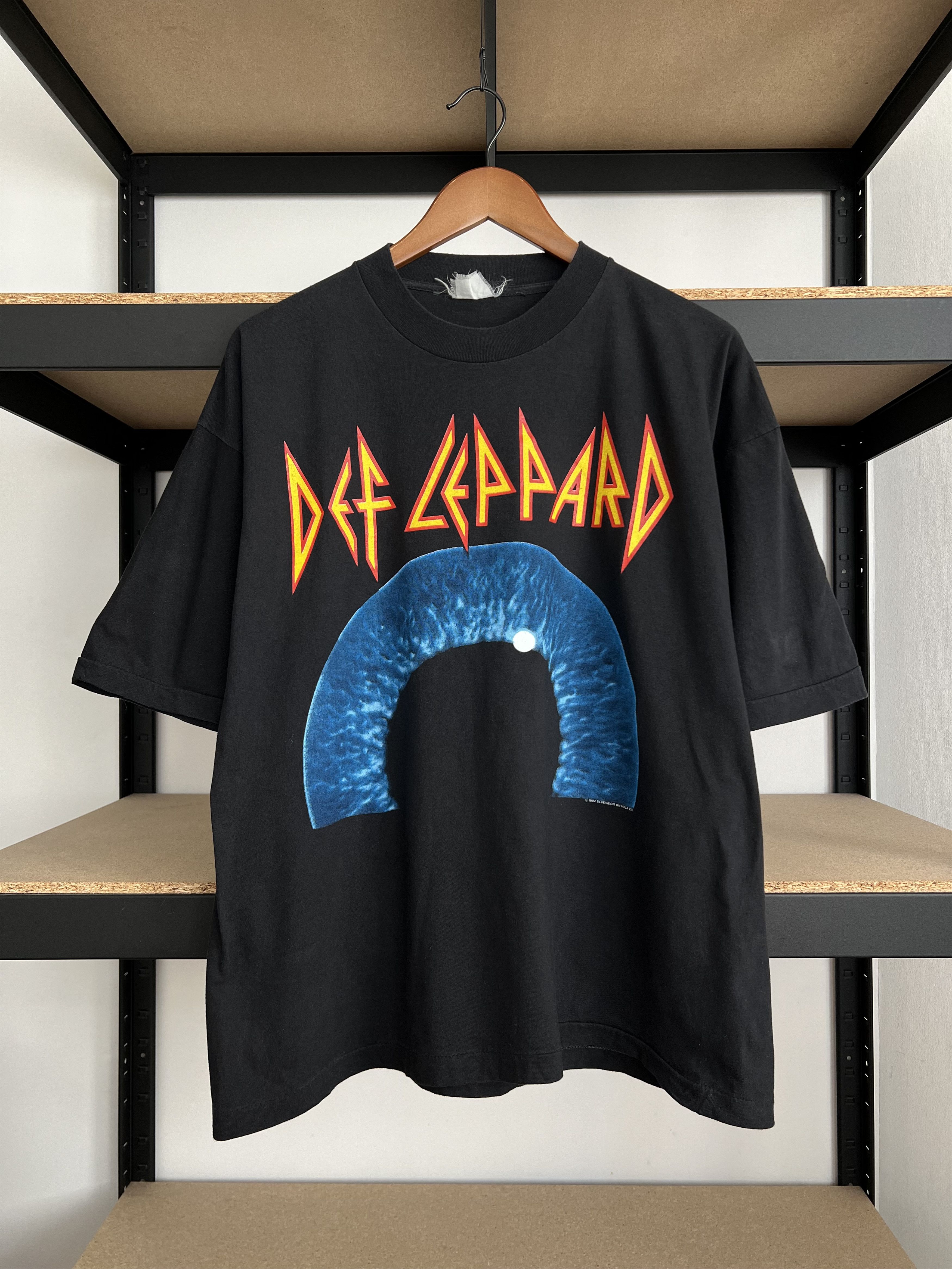 Band Tees Vintage 1992 Def Leppard Adrenalize Black T-shirt Size US XL / EU 56 / 4 - 2 Thumbnail