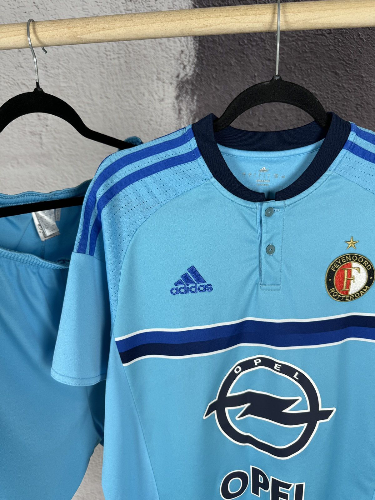 Adidas Adidas FC Feyenoord 15/16 #10 Vilhena away jersey shorts Size US L / EU 52-54 / 3 - 2 Thumbnail