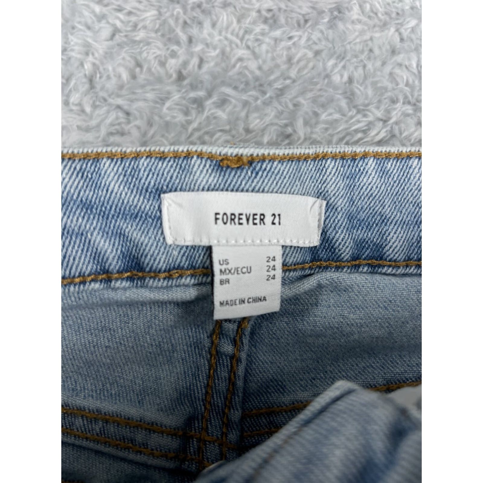 Forever 21 FOREVER 21 Jeans Women 24 Blue Denim Flared Slit Ankle Mid Cotton 24x29 Vintage No Size 42" / US 20 - 6 Thumbnail