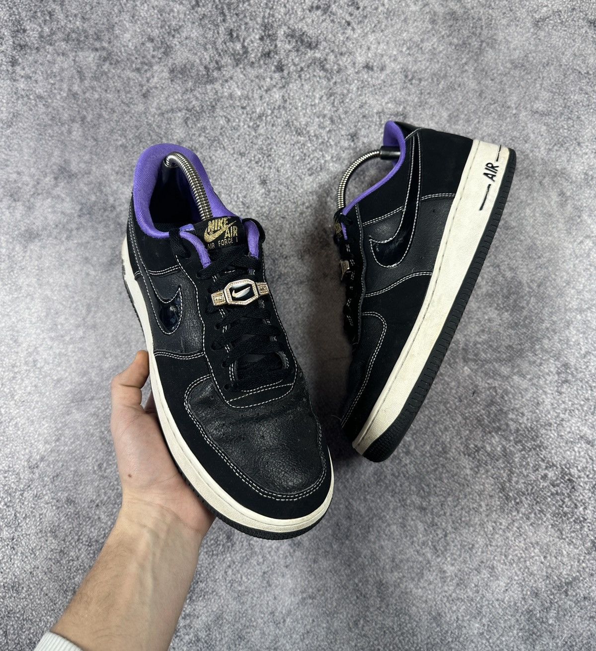 Nike NIKE Air Force 1 Low '07 LV8 EMB Sneakers Rare 44 USA Size US 10 / EU 43 - 1 Thumbnail