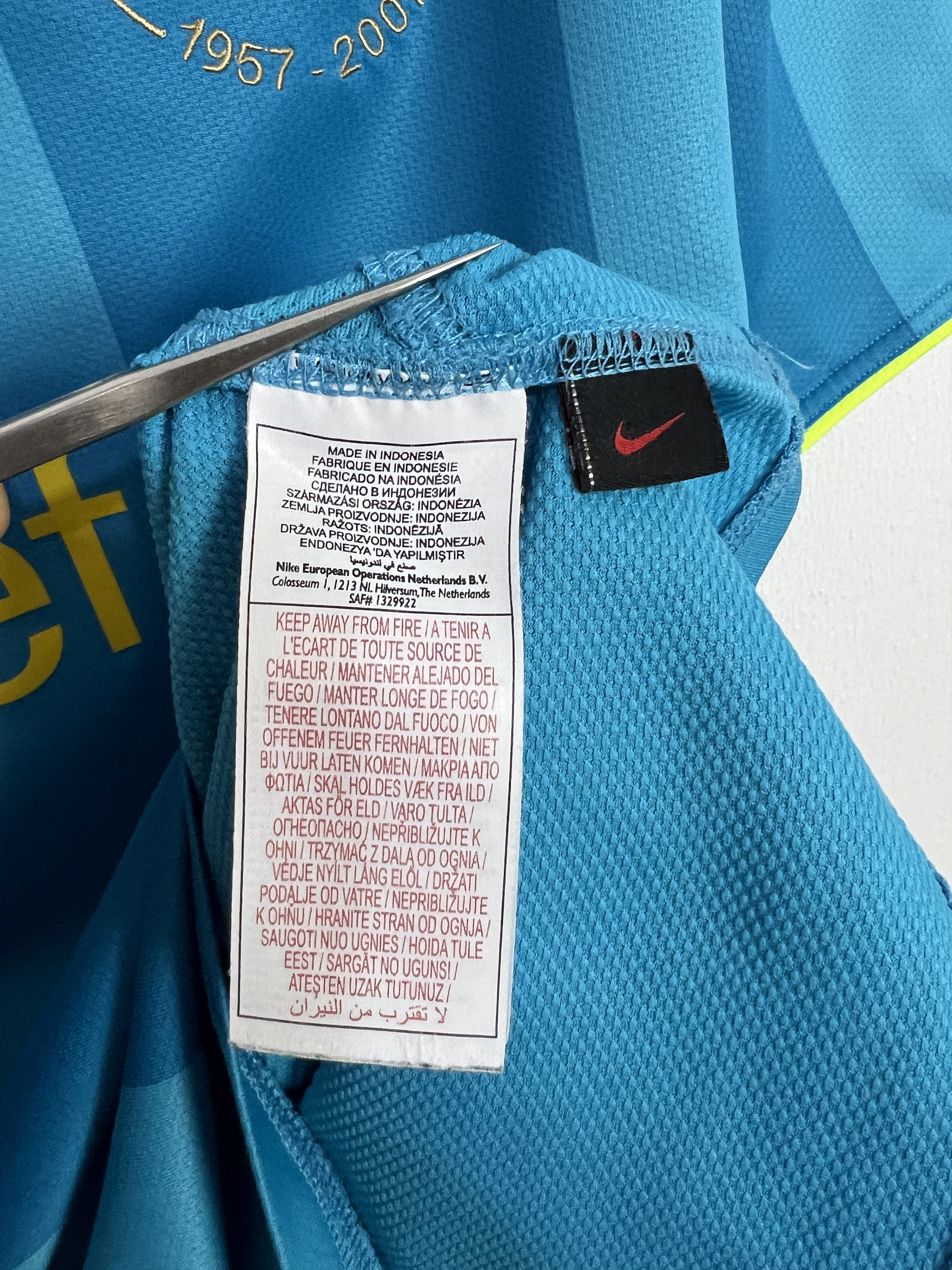 Nike Barcelona Away Football shirt 2007 Soccer Nike Blue Jersey Size US XL / EU 56 / 4 - 9 Thumbnail