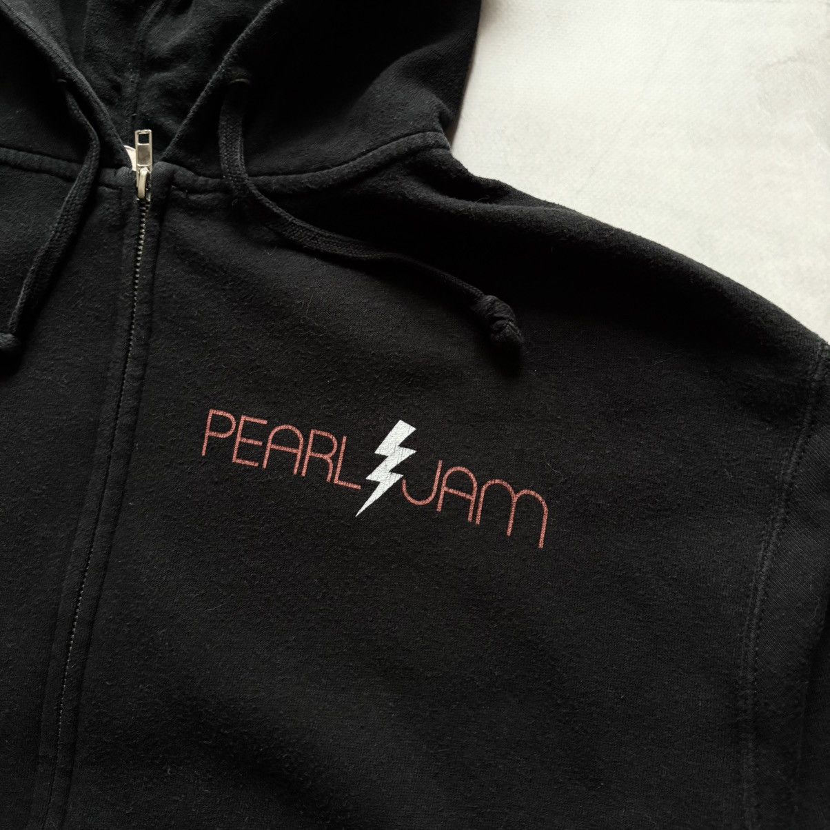 Band Tees Rare Pearl Jam Small Logo Band Vintage Zip Hoodie Size US XL / EU 56 / 4 - 3 Thumbnail