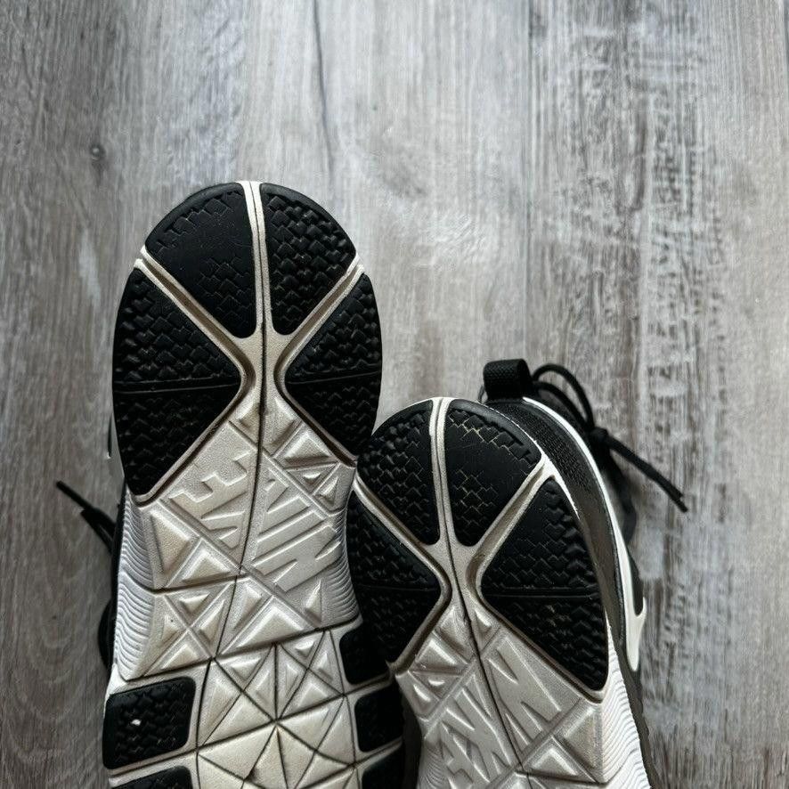 Nike NIKE • Free Trainer 5.0 "Black" (10.5M) Size US 10.5 / EU 43-44 - 12 Thumbnail