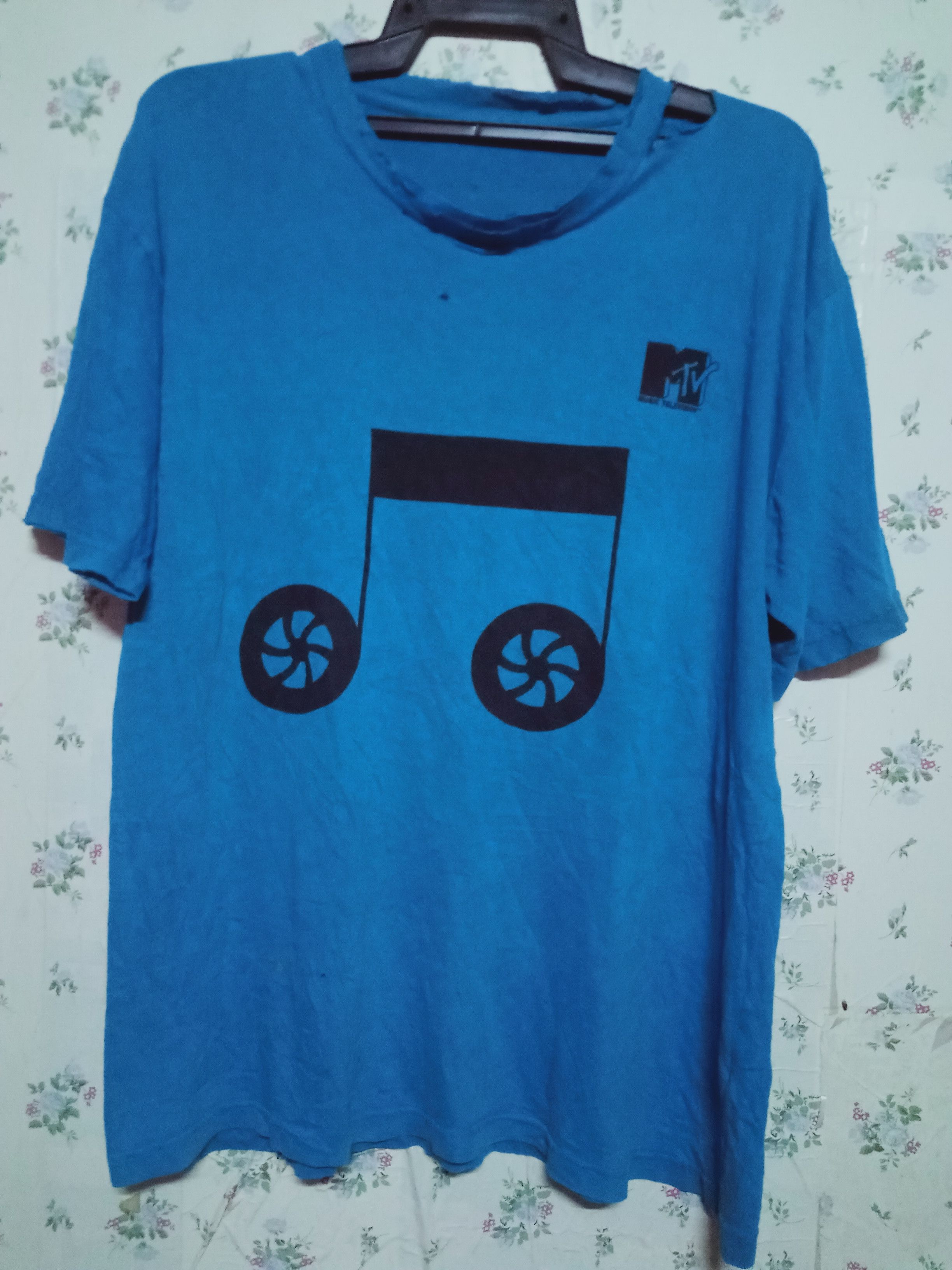 Band Tees Vintage Music Note MTV Distressed Tee Size US M / EU 48-50 / 2 - 1 Thumbnail