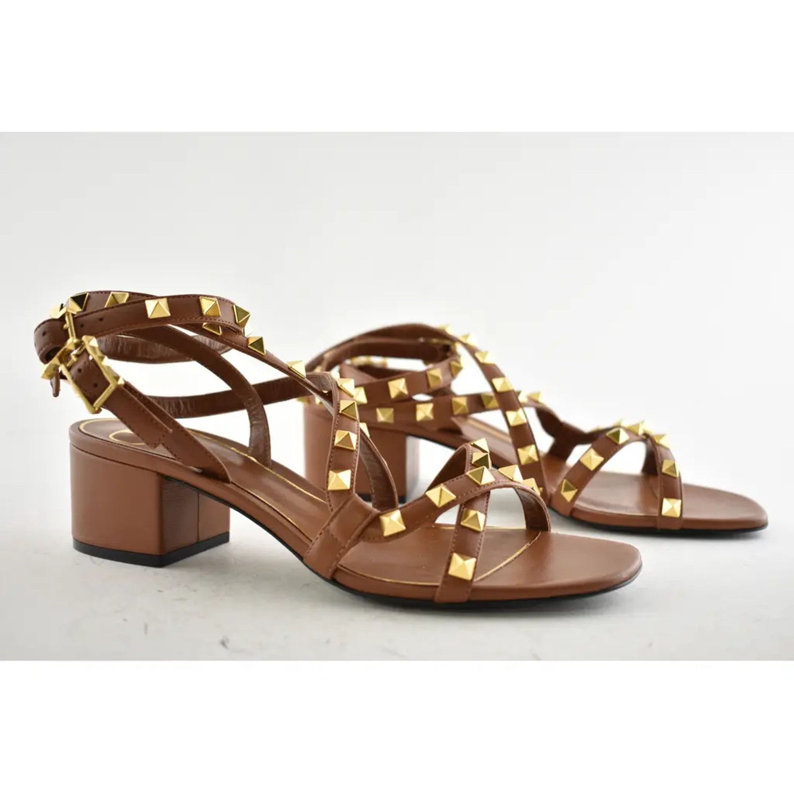 Valentino Valentino Rockstud Brown Flair City Ankle Strap Wrap Size US 7 / IT 37 - 2 Thumbnail