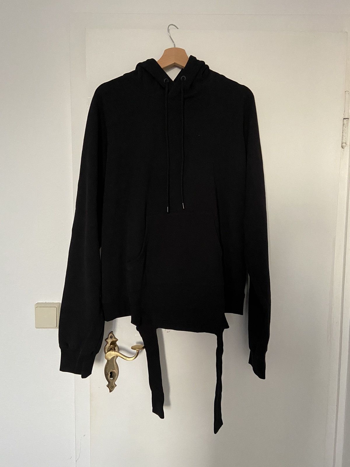 image of John Lawrence Sullivan Extended Trim Hoodie in Black, Men's (Size Large)