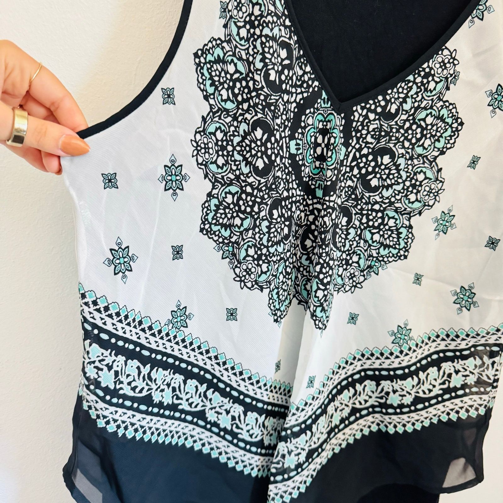 Vintage VINTAGE Black White Aqua Double Layer Ruffle Tank Top Blouse Size L / US 10 / IT 46 - 5 Thumbnail