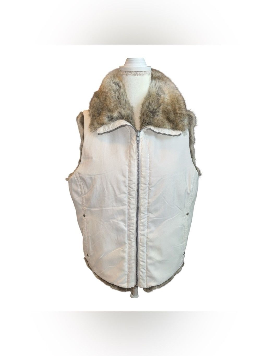 Weatherproof Weatherproof Reversible Faux Fur Vest by the Weatherproof Ga Size L / US 10 / IT 46 - 1 Thumbnail