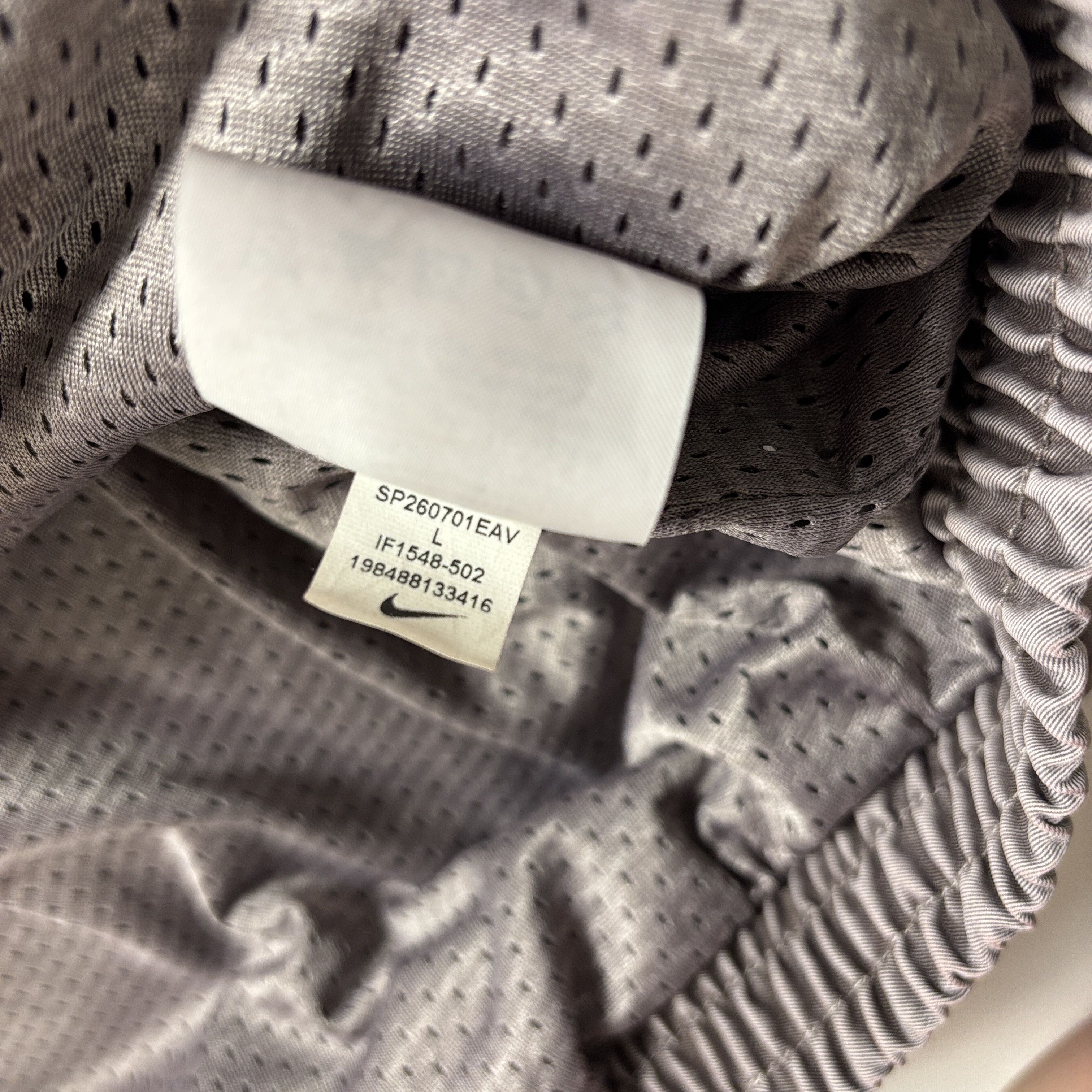 Nike Book Mens Nike Woven Game Jacket Sz L NWT Devin Booker Size US L / EU 52-54 / 3 - 7 Thumbnail