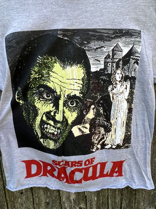 Movie Hammer House of Horror Scars of Dracula t shirt M Grailed