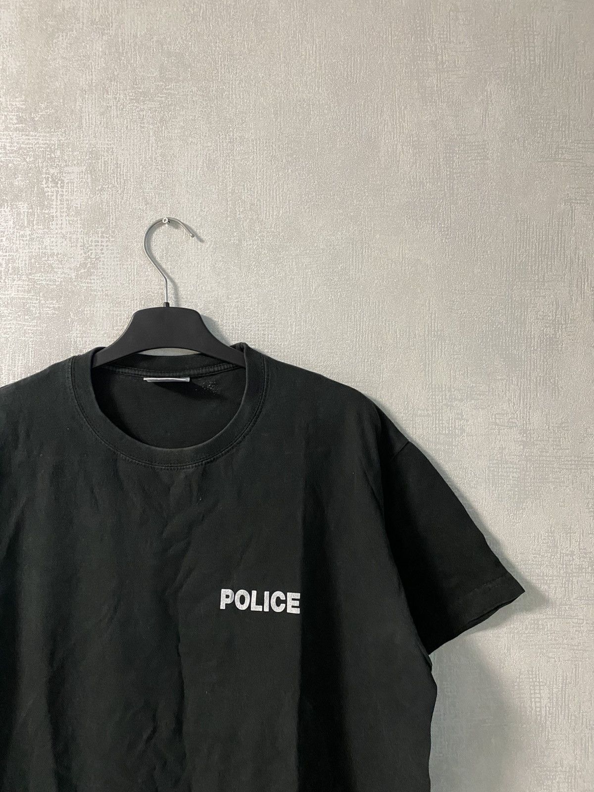 Vintage 🚨VINTAGE VETEMENTS STYLE POLICE FADED T-SHIRT Size US L / EU 52-54 / 3 - 4 Thumbnail