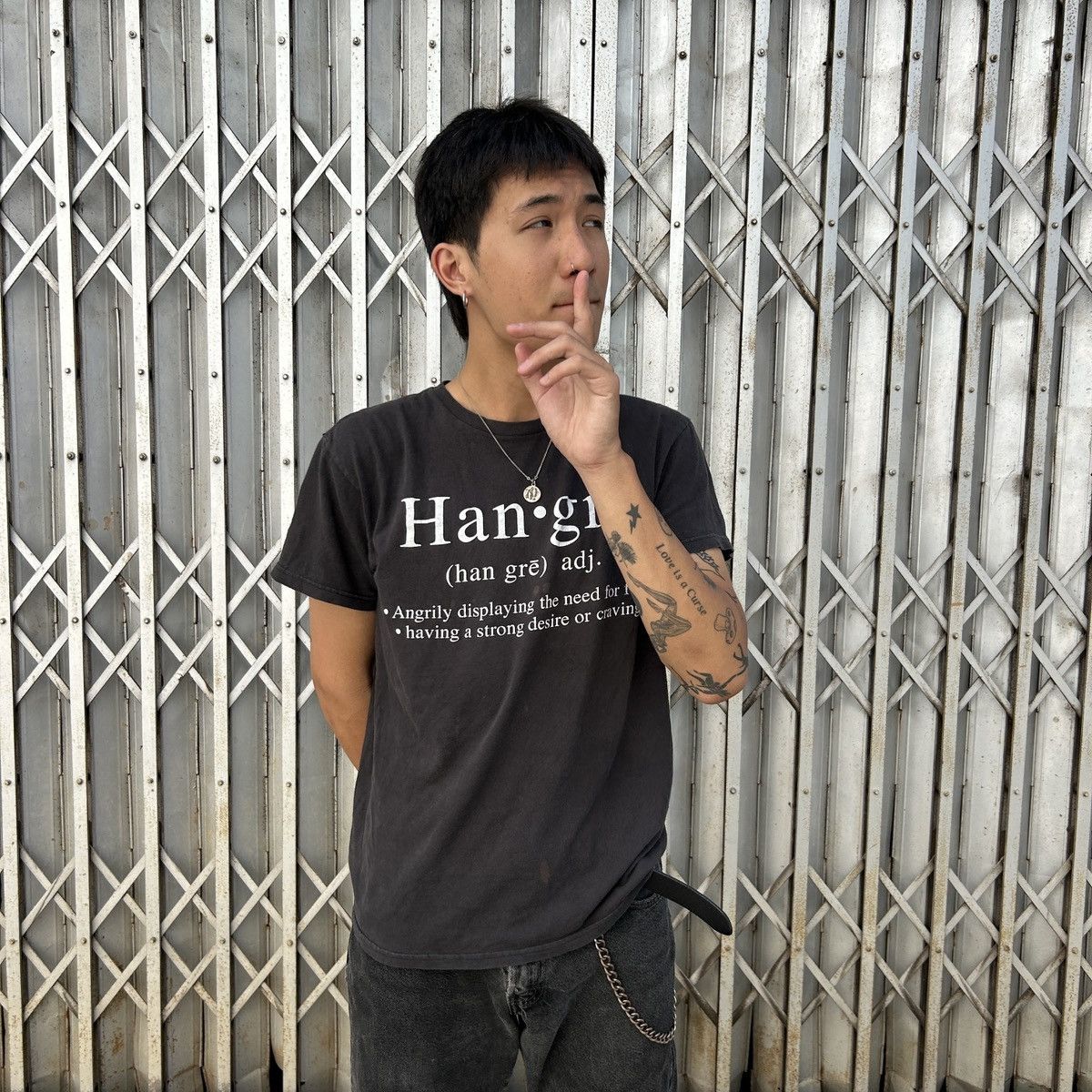 Vintage 1990s Hangry T-Shirt Size US M / EU 48-50 / 2 - 3 Thumbnail