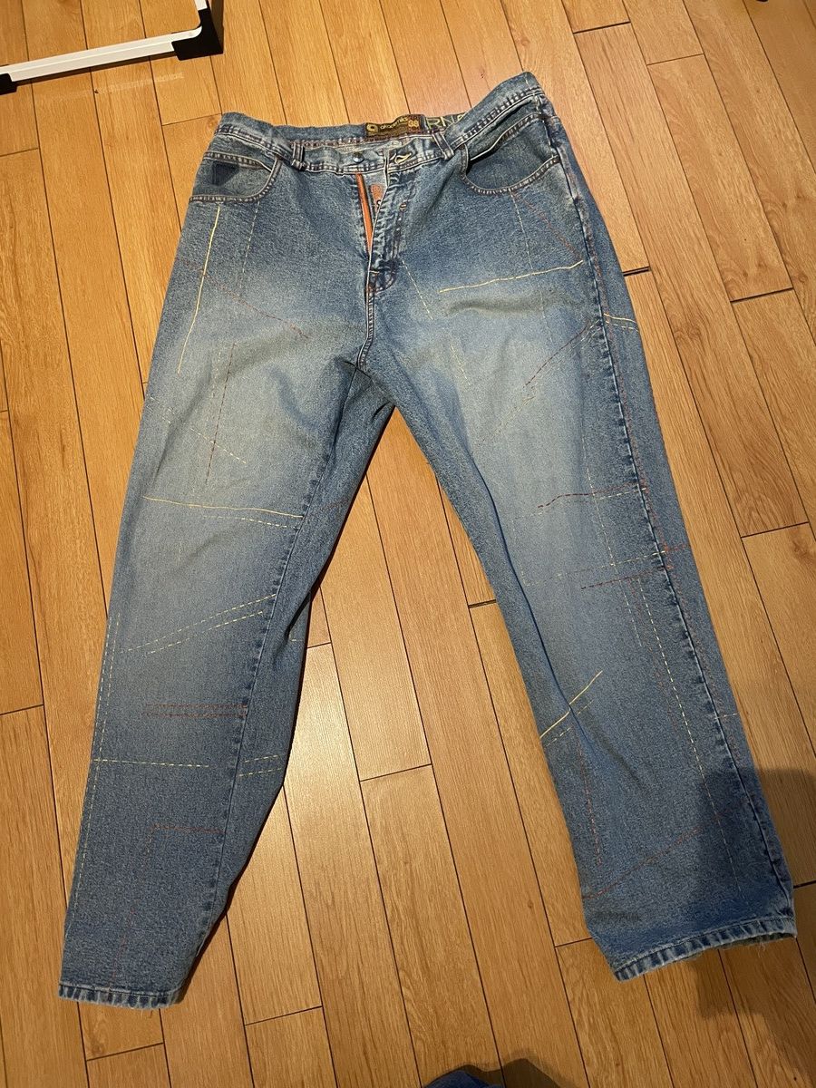 Rare Embroidered Akademiks Jeans