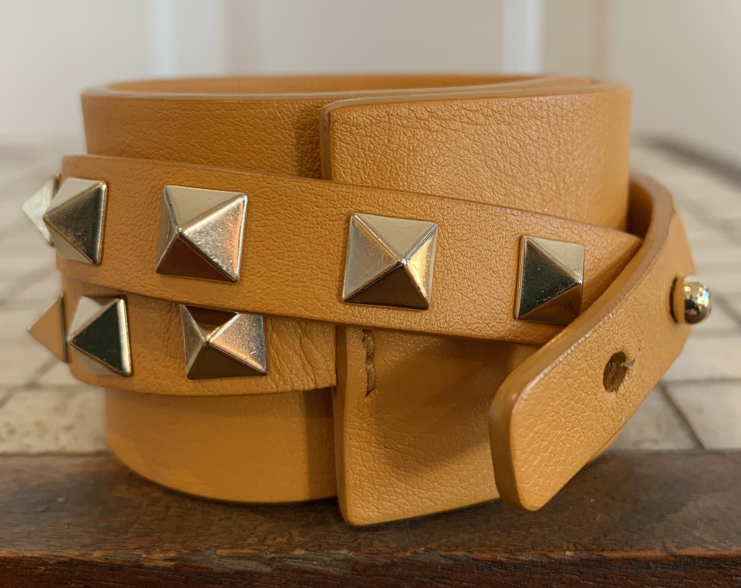 Valentino Valentino Studded Leather Wrap Bracelet Size ONE SIZE - 3 Thumbnail