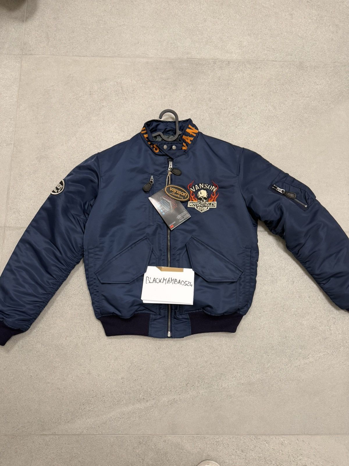 Vanson Leathers Vanson leather bomber motorcycle jacket Size US L / EU 52-54 / 3 - 1 Thumbnail