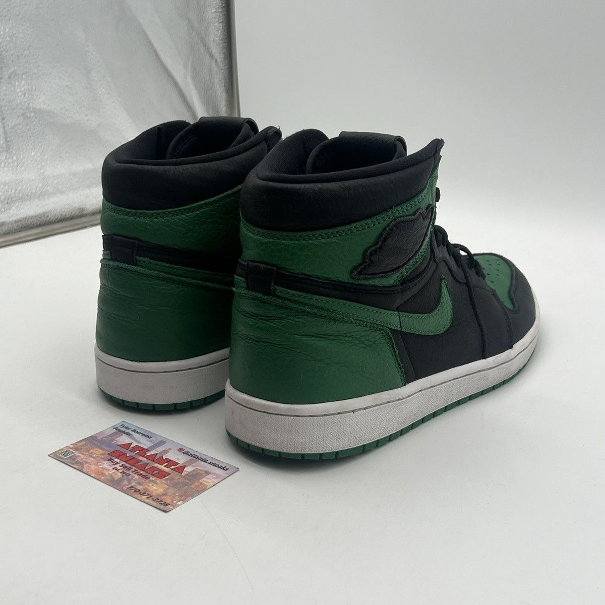 Nike Air Jordan 1 High pine green 2.0 Size US 10.5 / EU 43-44 - 5 Thumbnail