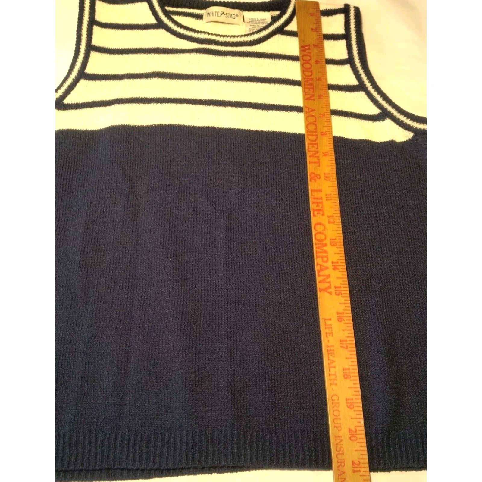 Vintage VINTAGE White Stag Sweater Vest Vest Women L Blue White Striped Crew Neck Knit Academia Nautical Preppy 90s? (If 90s known) Mens/Womens? Size L / US 10 / IT 46 - 6 Thumbnail