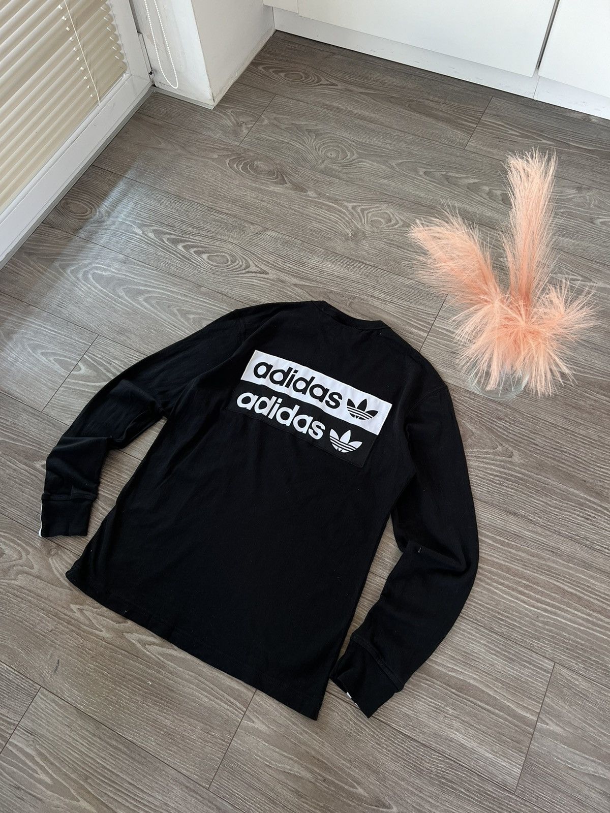 Adidas ‼️Adidas Central Big Logo Back Three Stripes Long Sleeve Tee‼️ Size US S / EU 44-46 / 1 - 14 Thumbnail