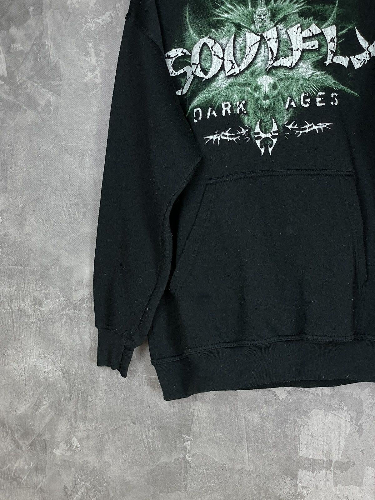 Band Tees × Vintage Soulfly Vintage Band Hoodie Vintage Metal Band T Shirts Y2K Size US L / EU 52-54 / 3 - 6 Thumbnail