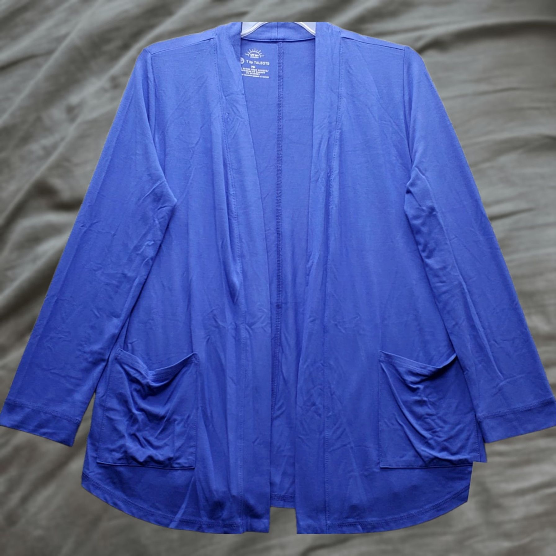 Talbots Talbots Cardigan Womens Petite M Blue UPF 50+ Drape Pocket Open Front Shirt Womens Size PM Blue Talbots Cardigan Size M / US 6-8 / IT 42-44 - 1 Thumbnail