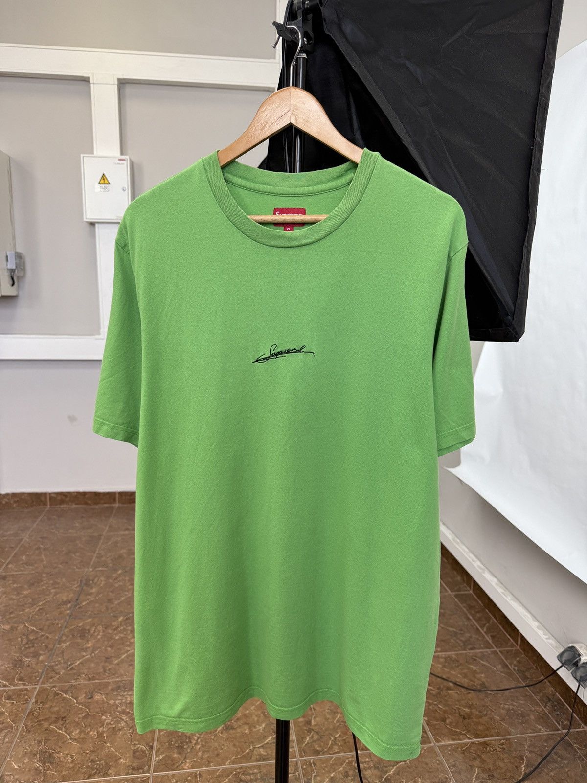 Supreme 🇺🇸 Y2K Supreme Green T-Shirt Skateboard BMX Rare Retro Hype Size US XL / EU 56 / 4 - 1 Thumbnail