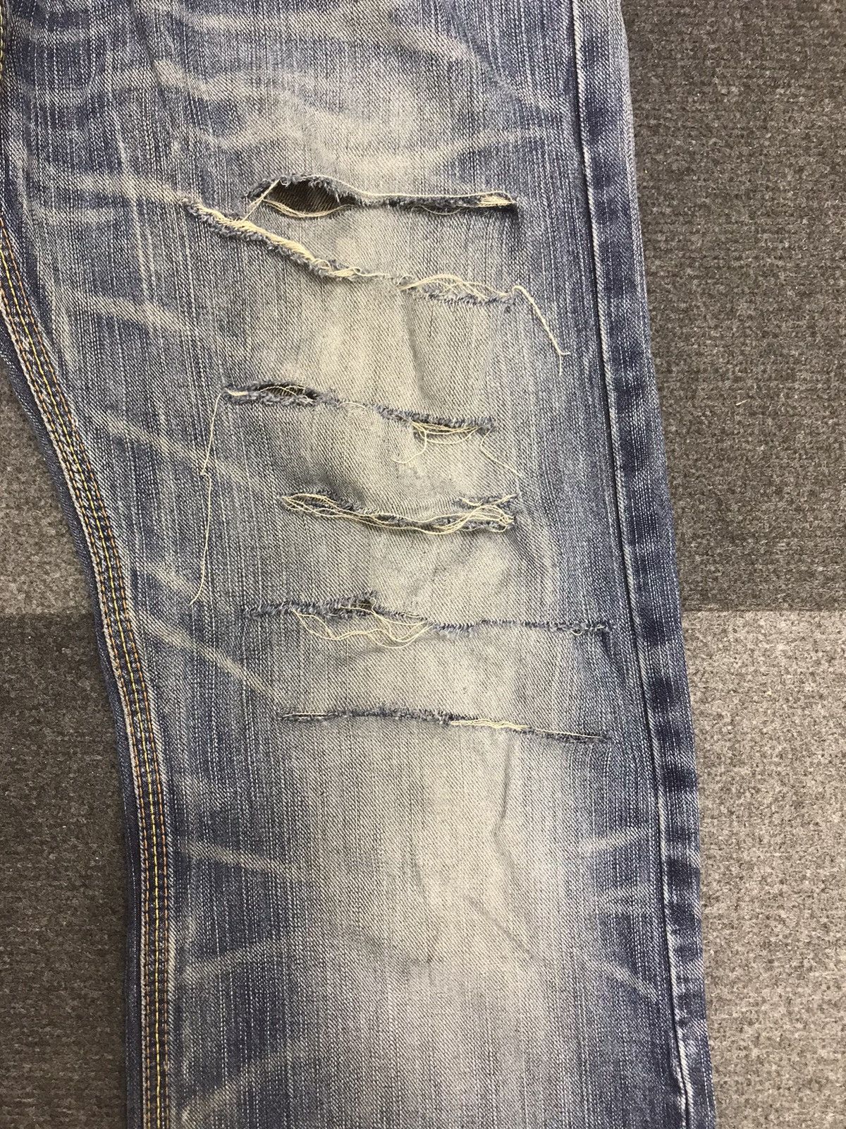 Edwin 💥DOUBLE WAIST💥EDWIN XV Double Waist Heavy Distressed Jeans Size US 33 - 6 Thumbnail