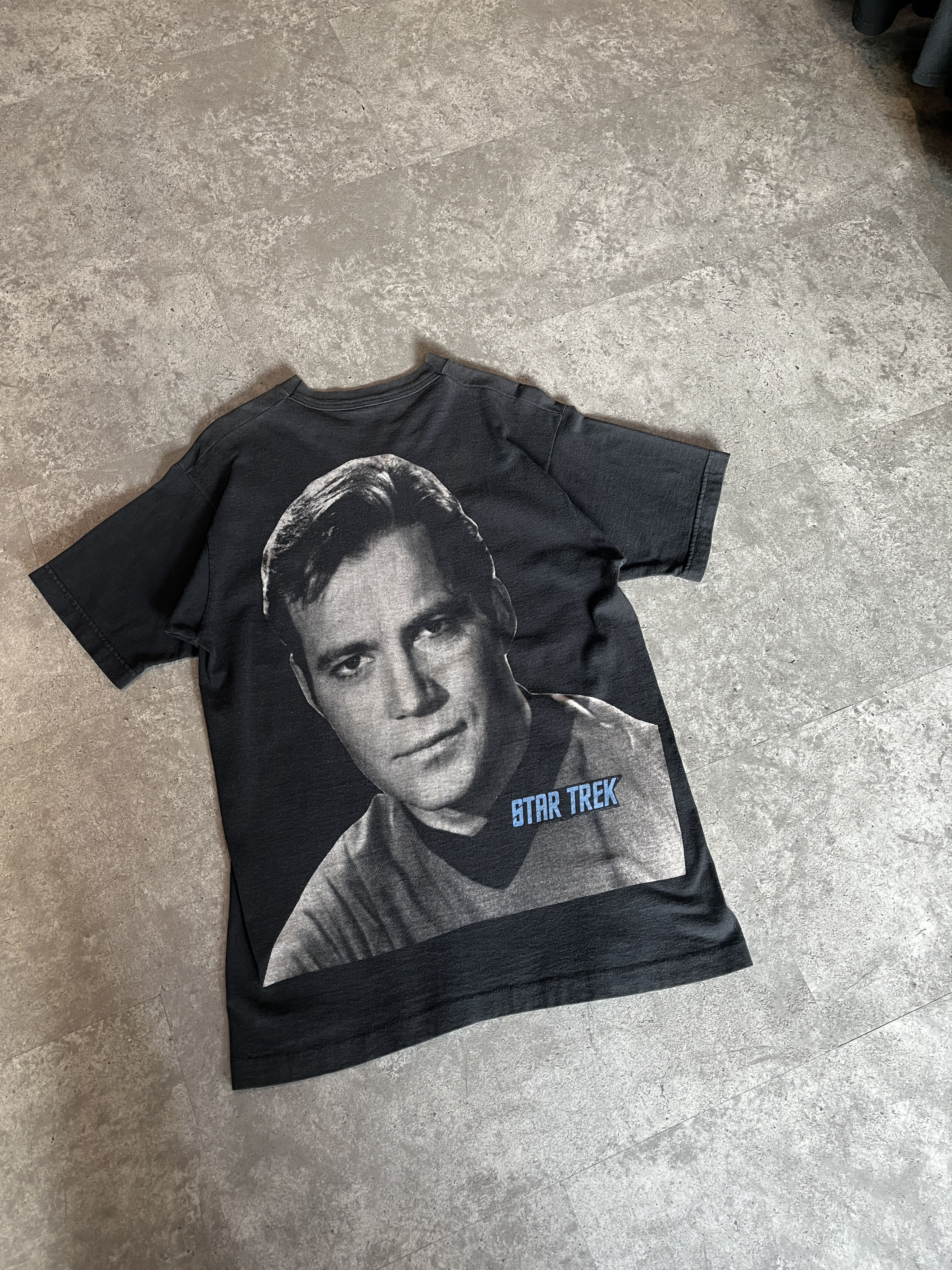 Vintage "VINTAGE" STAR TREK FACE TEE Size US L / EU 52-54 / 3 - 5 Thumbnail