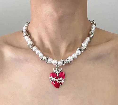 Jewelry Barbed Wire Pearl Chain Necklace with Red Heart Pendant Size ONE SIZE - 2 Thumbnail