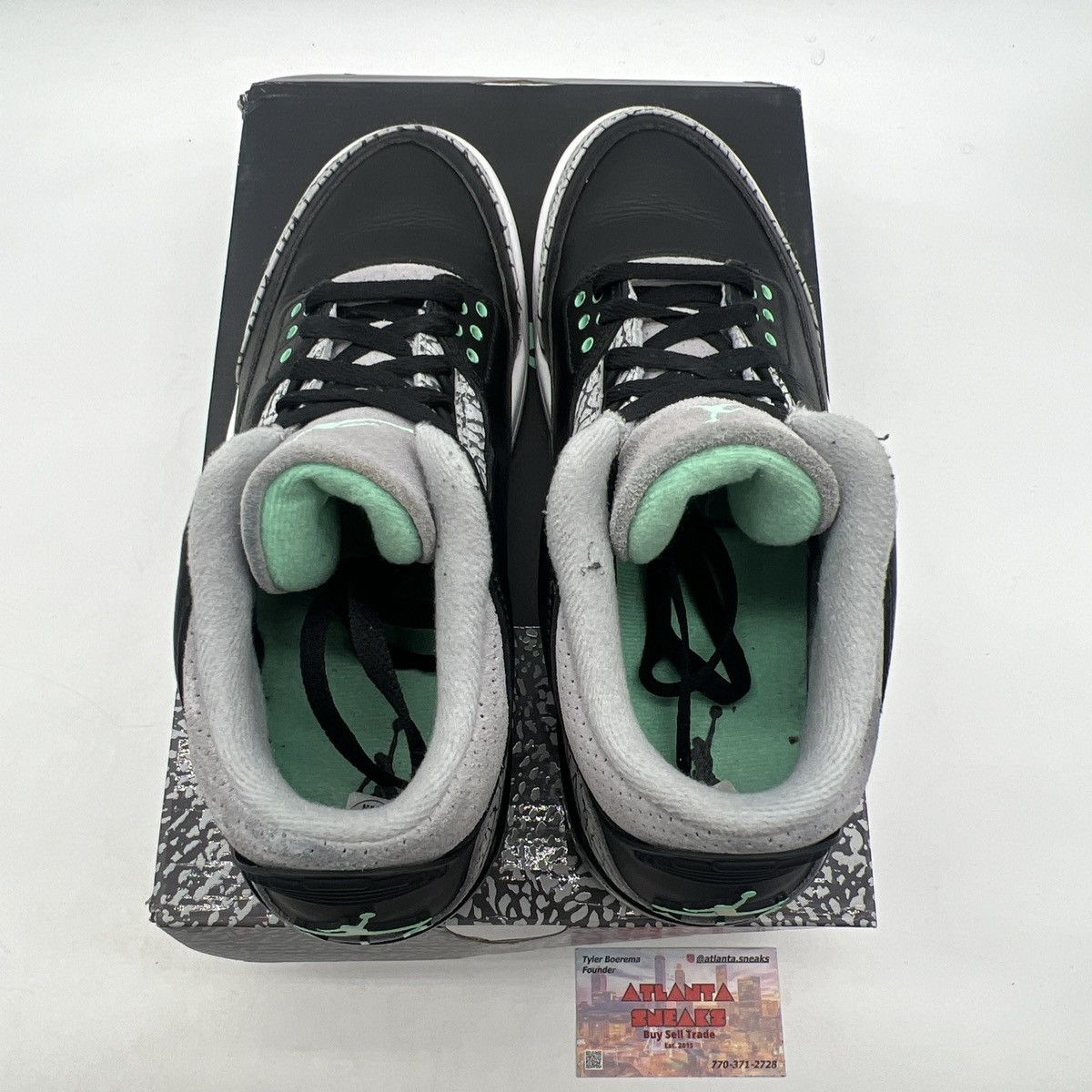 Jordan Brand Air Jordan 3 green glow Size US 9.5 / EU 42-43 - 7 Thumbnail