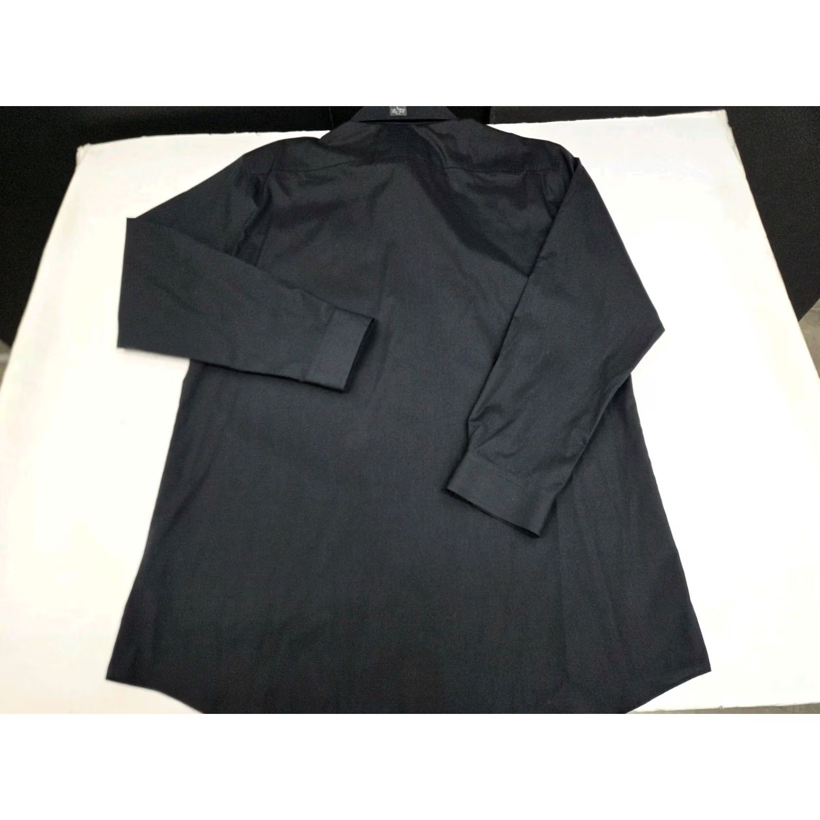 Vintage NWT J.Ferrari Mens Long Sleeve Slim Fit Black Shirt Size L 16-16.5/32-33 #8010 Size US L / EU 52-54 / 3 - 3 Thumbnail