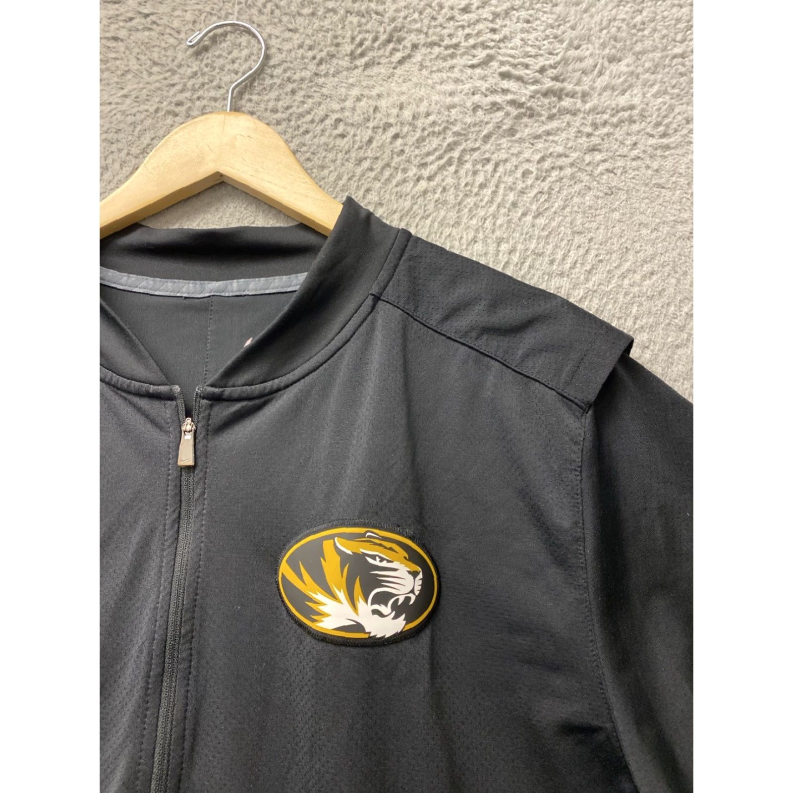 Nike Nike Dri-Fit Jersey Mens XL Black Missouri Tigers Pullover Shirt Size US XL / EU 56 / 4 - 2 Thumbnail