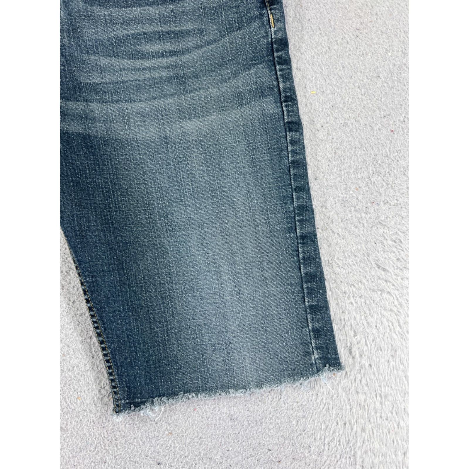 Levi's Levis Shorts Mens 38 Blue Cutoff Denim Jean S61 Relaxed Fit Cotton Blend 36x13 Size US 38 / EU 54 - 2 Thumbnail