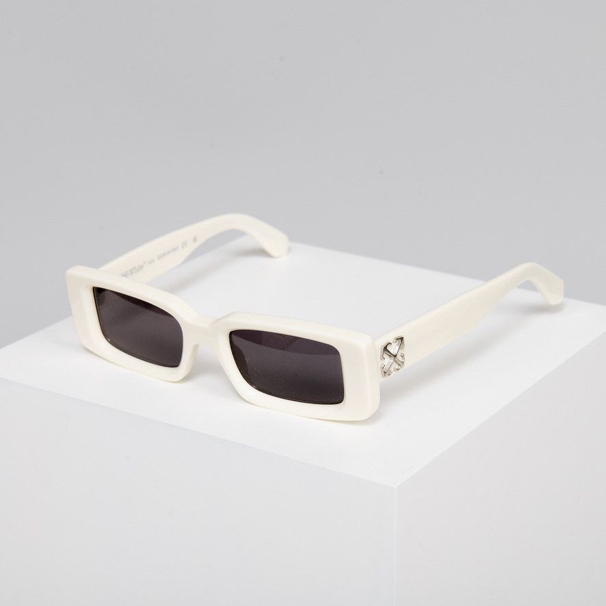 Off-White OFF WHITE ARTHUR WHITE DARK GREY SUNGLASSES Size ONE SIZE - 1 Thumbnail