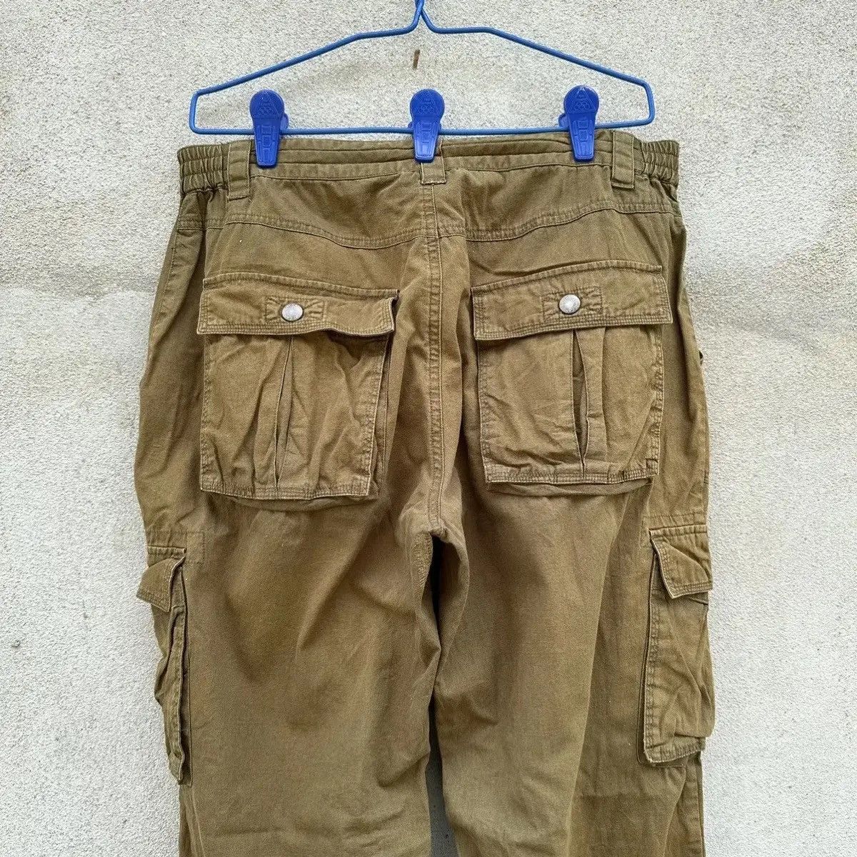 Canterbury of New Zealand 🔥 FYE 🔥 CANTERBURRY OF N.Z VINTAGE EMBROIDERY CARGO PANTS Size US 33 - 10 Thumbnail
