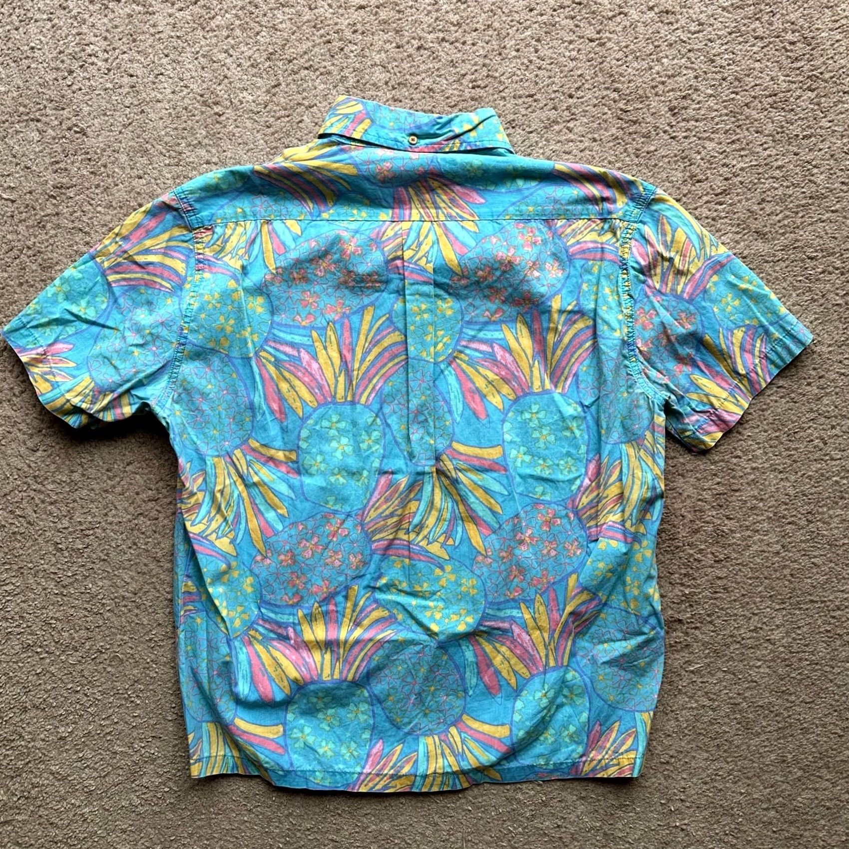 Chubbies Chubbies Button Down Shirt Mens Small Short Sleeve The Nutter Pineapples Bright Size US S / EU 44-46 / 1 - 2 Thumbnail
