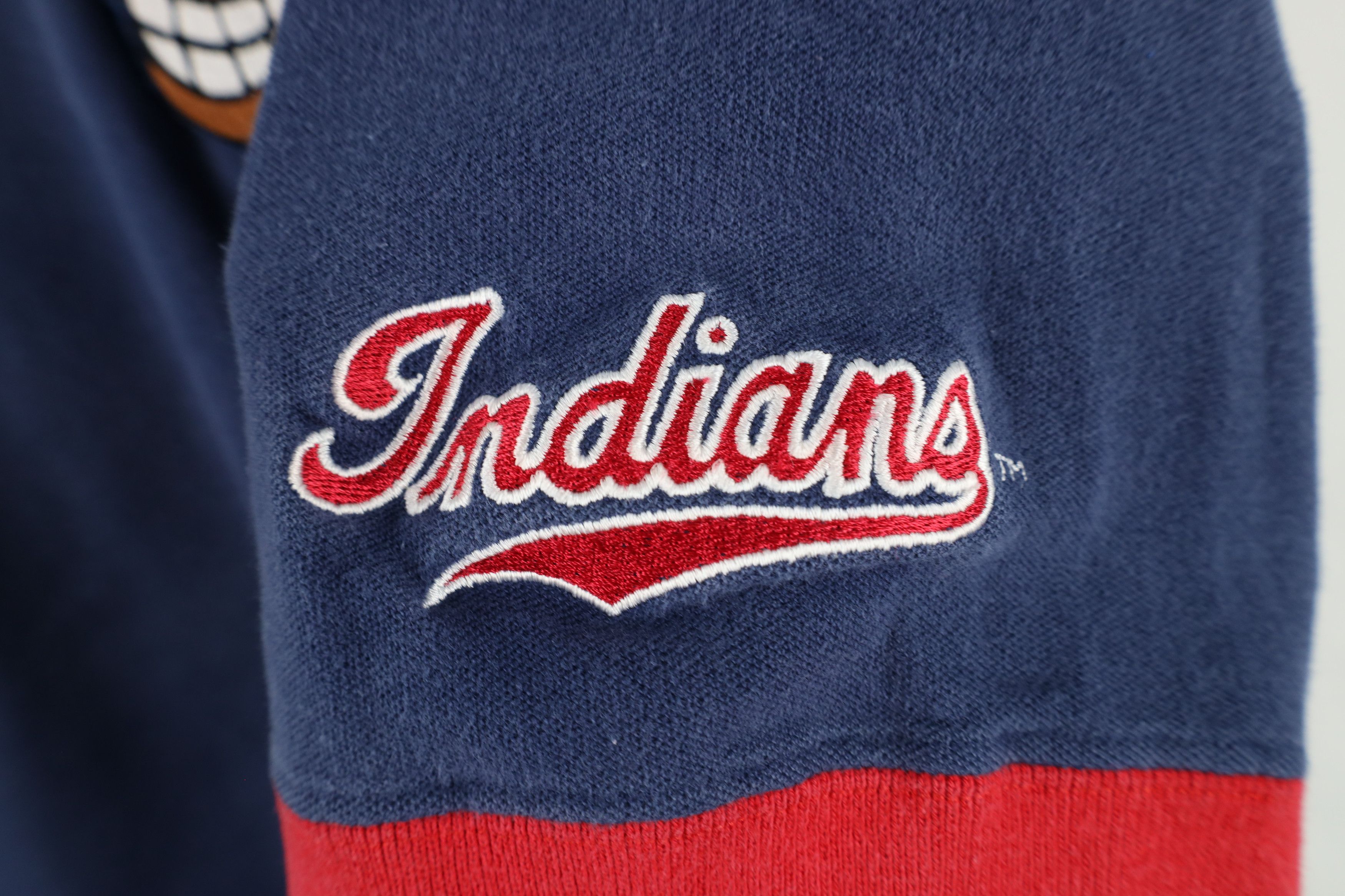 Vintage Vintage 90s Wahoo Cleveland Indians Baseball Polo Shirt Size US L / EU 52-54 / 3 - 5 Thumbnail