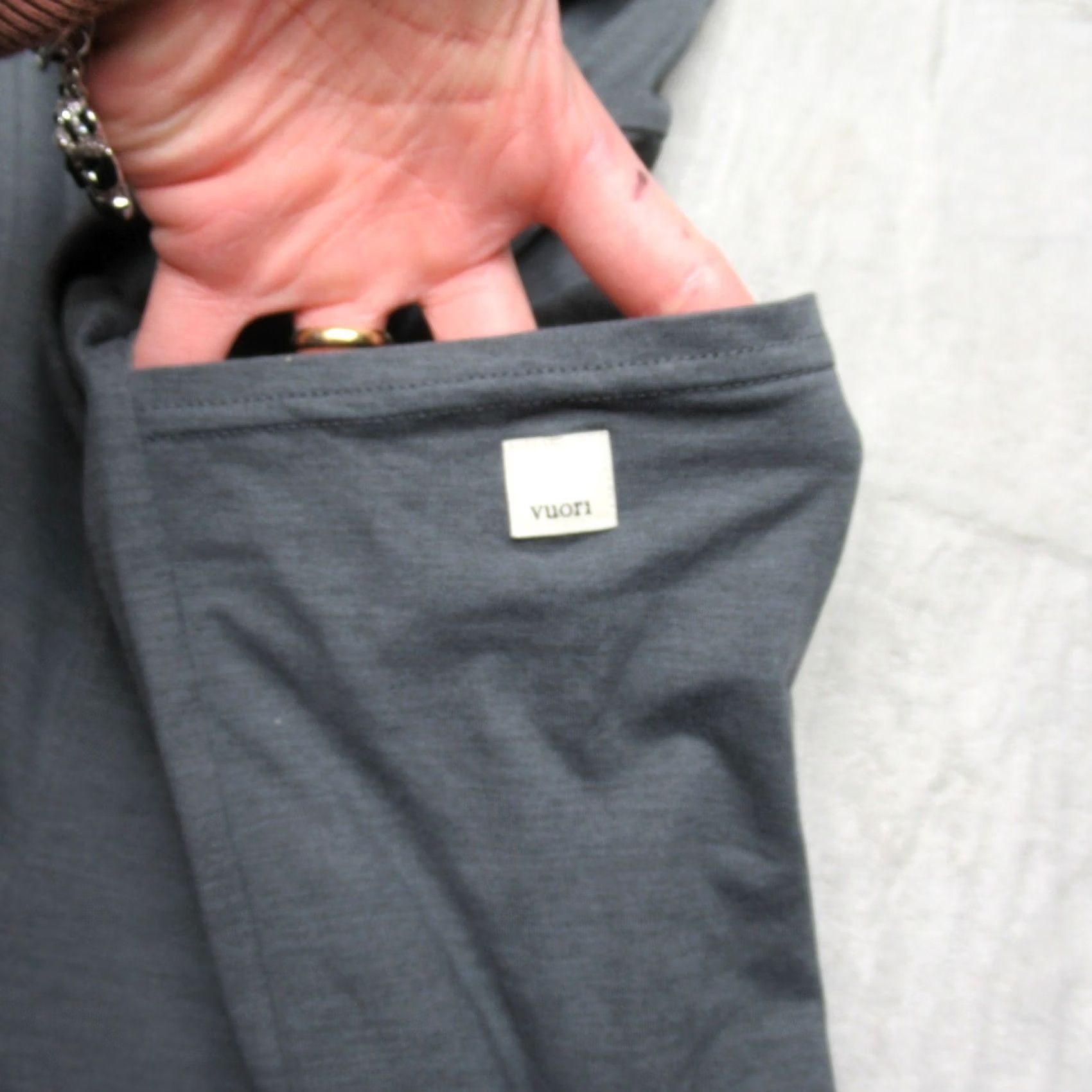 Vuori Vuori Jumpsuit Shirt? Size 28" / US 6 / IT 42 - 5 Thumbnail