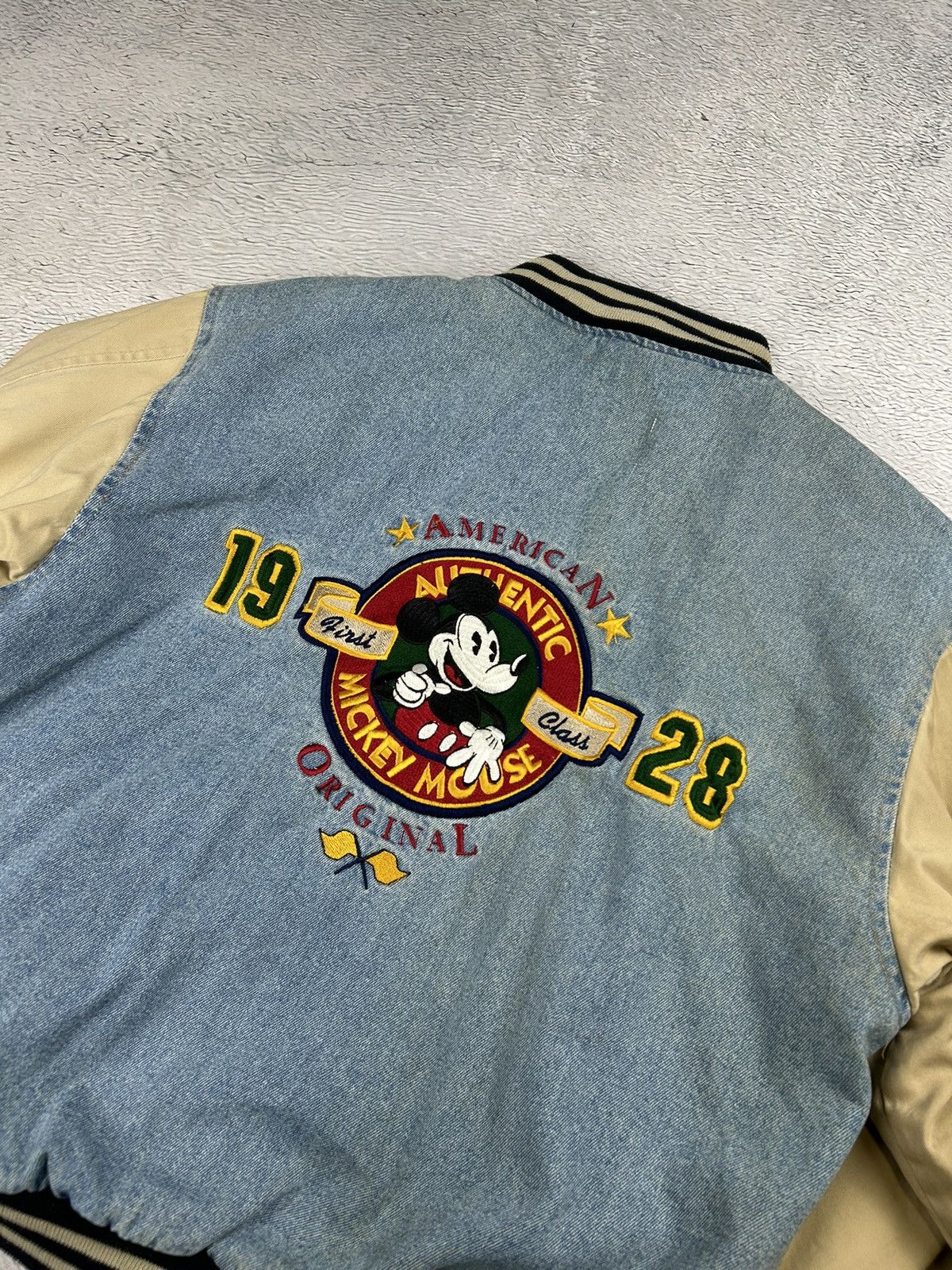 Disney Rare🔥 Mickey Mouse bomber Vintage denim jacket 90s Oversize Size US M / EU 48-50 / 2 - 7 Thumbnail