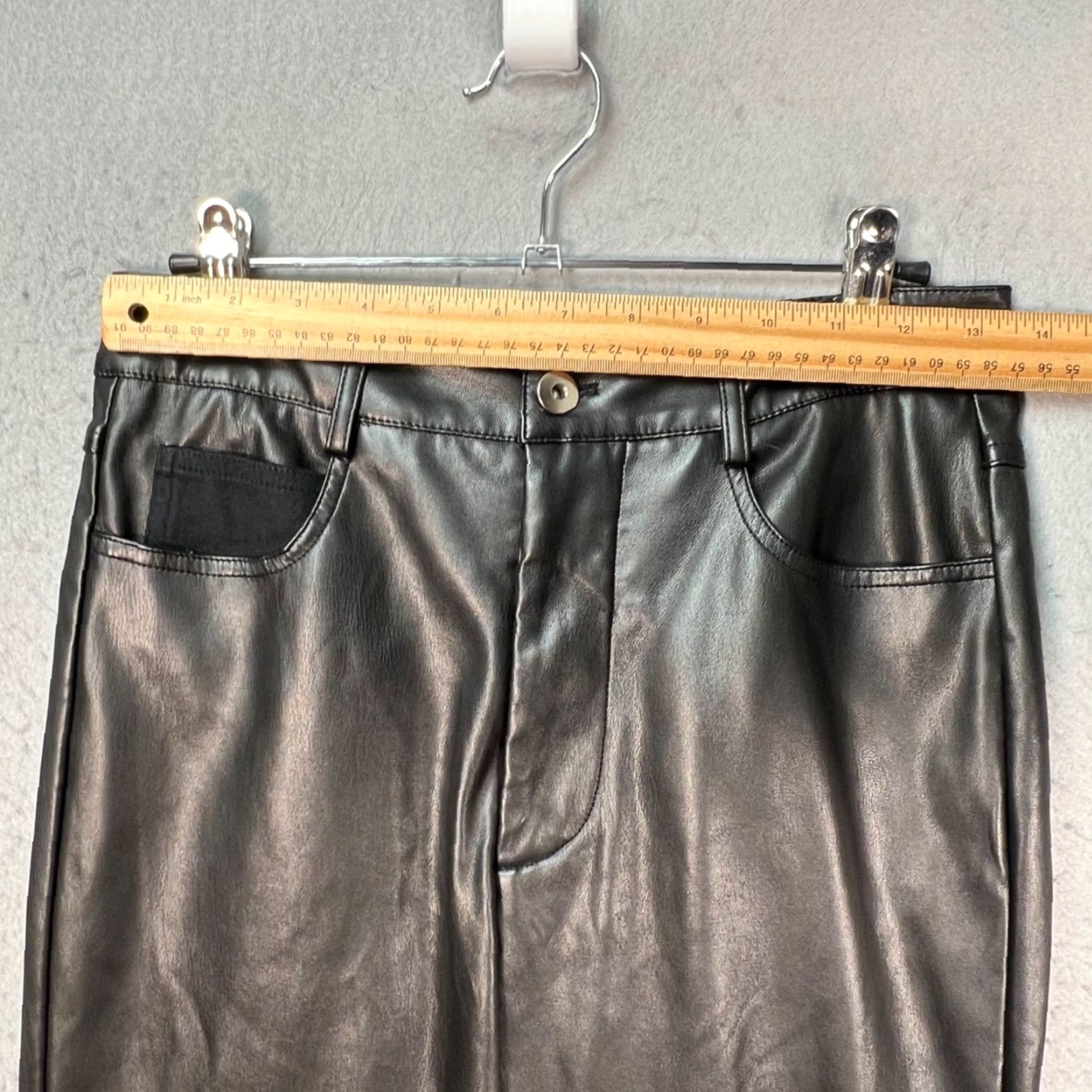 Vintage Tiger Mist Womens Pants Black Faux Leather Straight Leg M Regular 31in Inseam Adults Womens Tiger Mist Black Faux Leather Straight Leg Pants Size 32" / US 10 / IT 46 - 6 Thumbnail