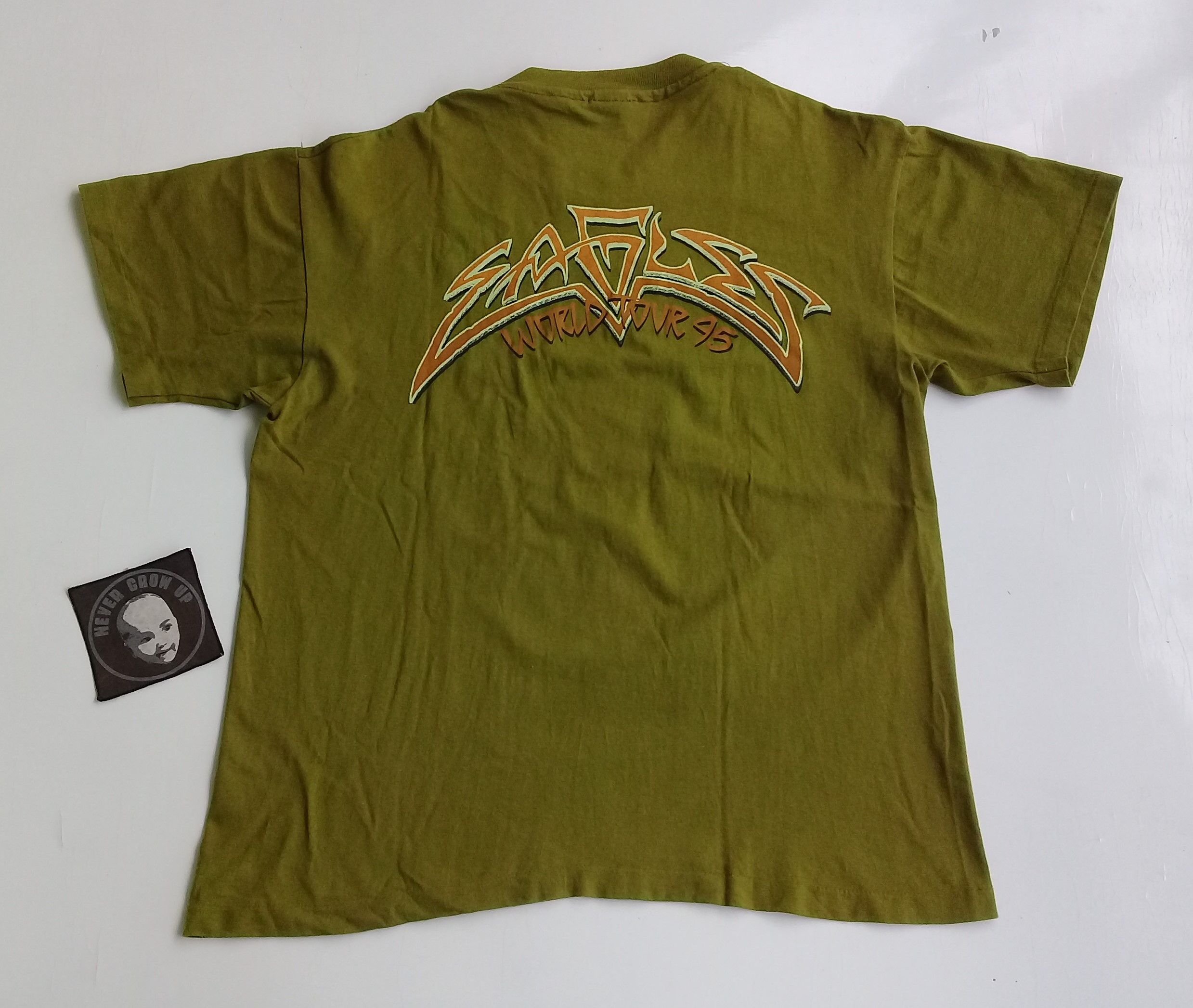 Band Tees Vintage 90s EAGLES HELL FREEZES OVER WORLD TOUR '95 T-Shirts Size US L / EU 52-54 / 3 - 2 Thumbnail