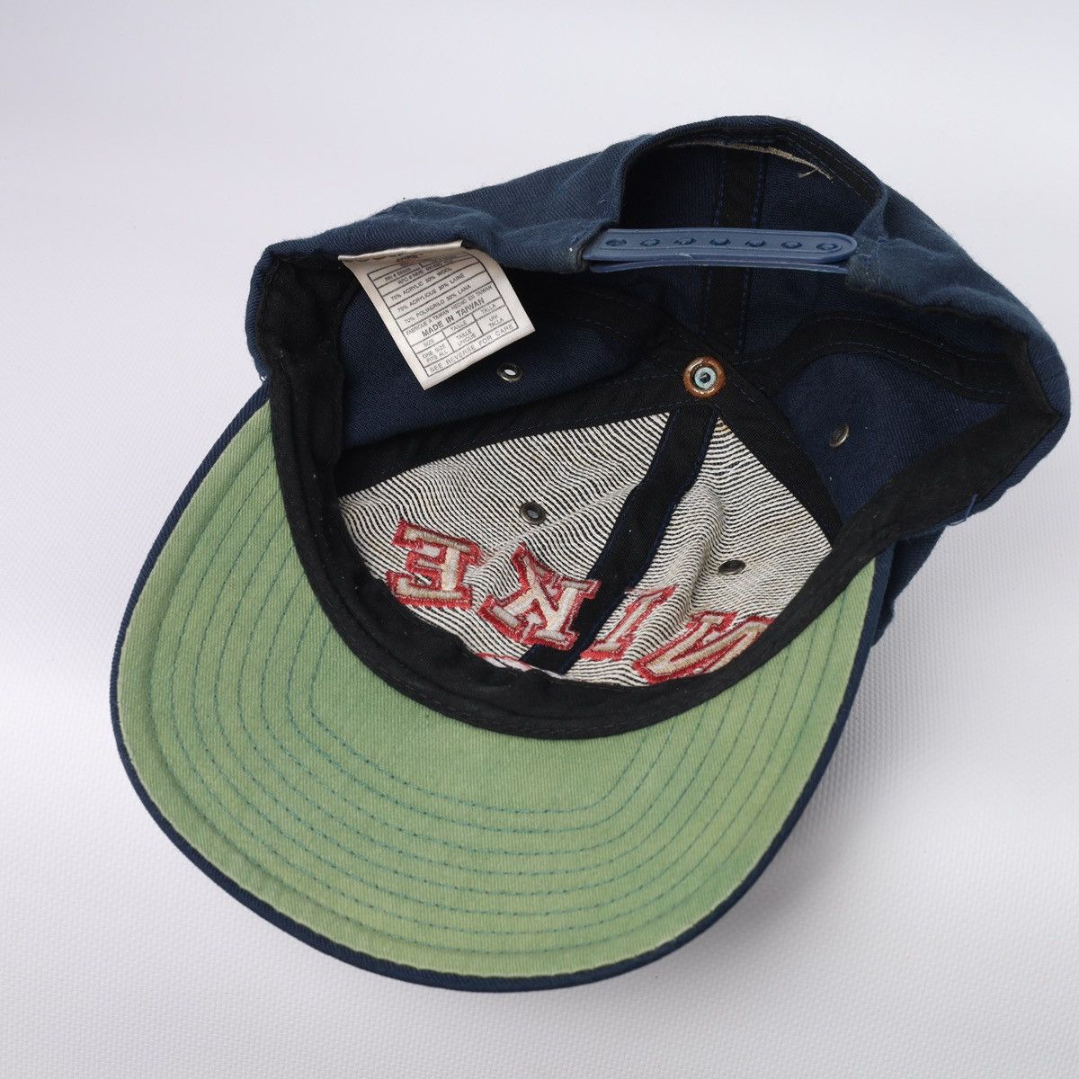 Nike Vintage Nike Center Logo Swoosh Cap 90s Size ONE SIZE - 8 Thumbnail