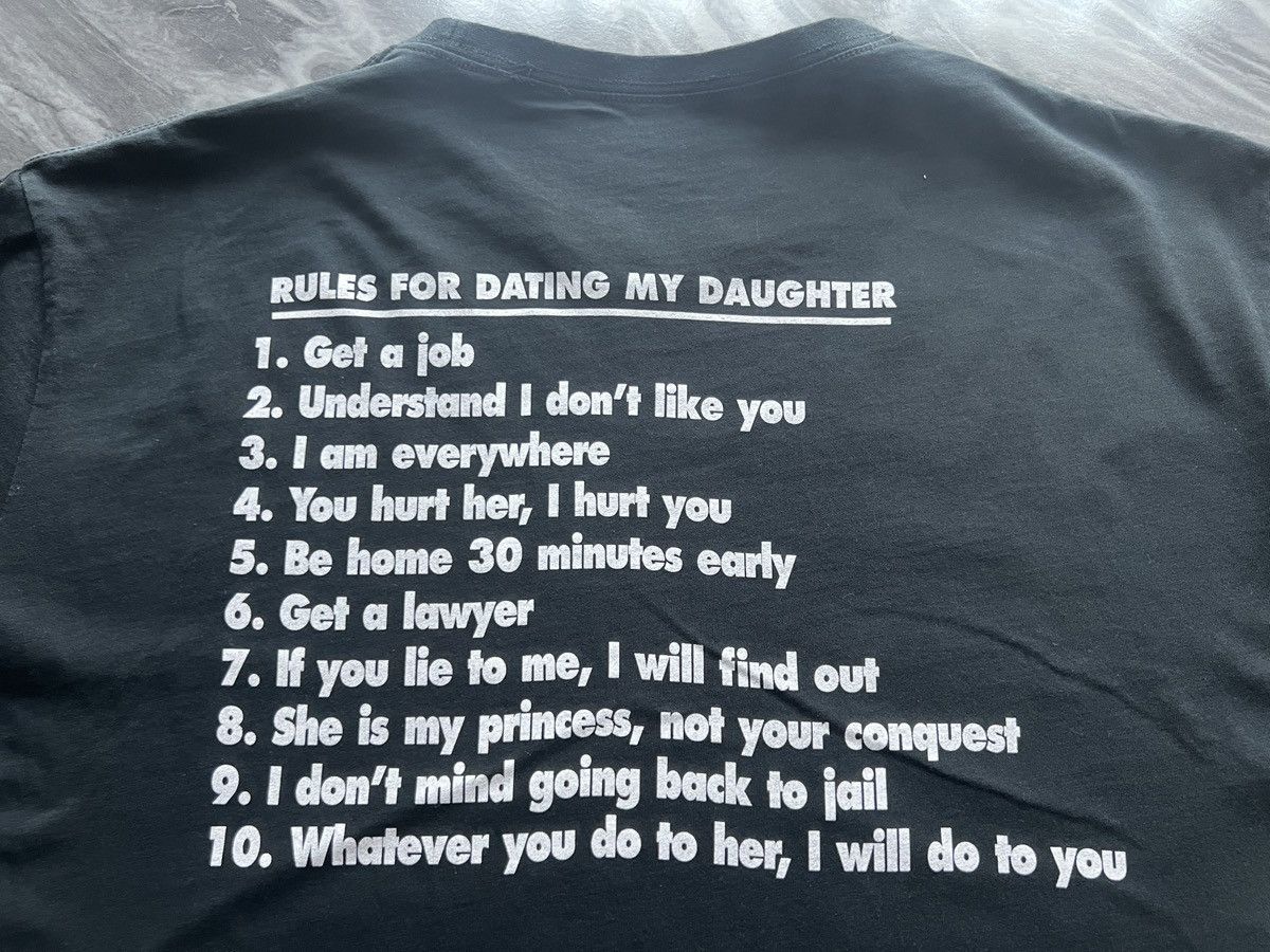 Other × Vintage Guns Dont Kill People : Dad With Pretty Daughters Kill Ppl Size US XXL / EU 58 / 5 - 8 Thumbnail